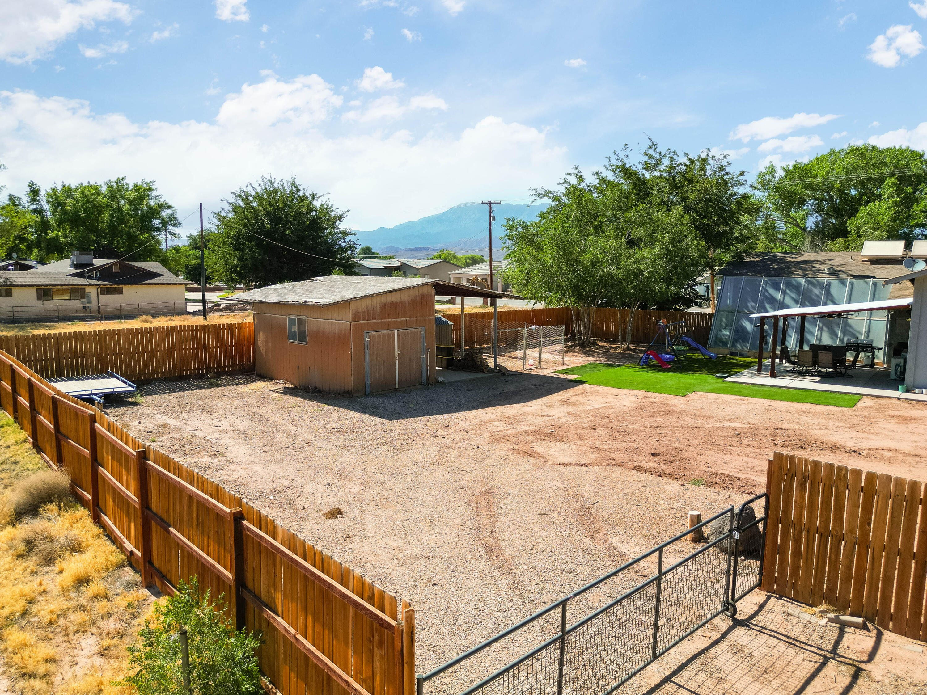 HURRICANE TOWNSITE - Residential