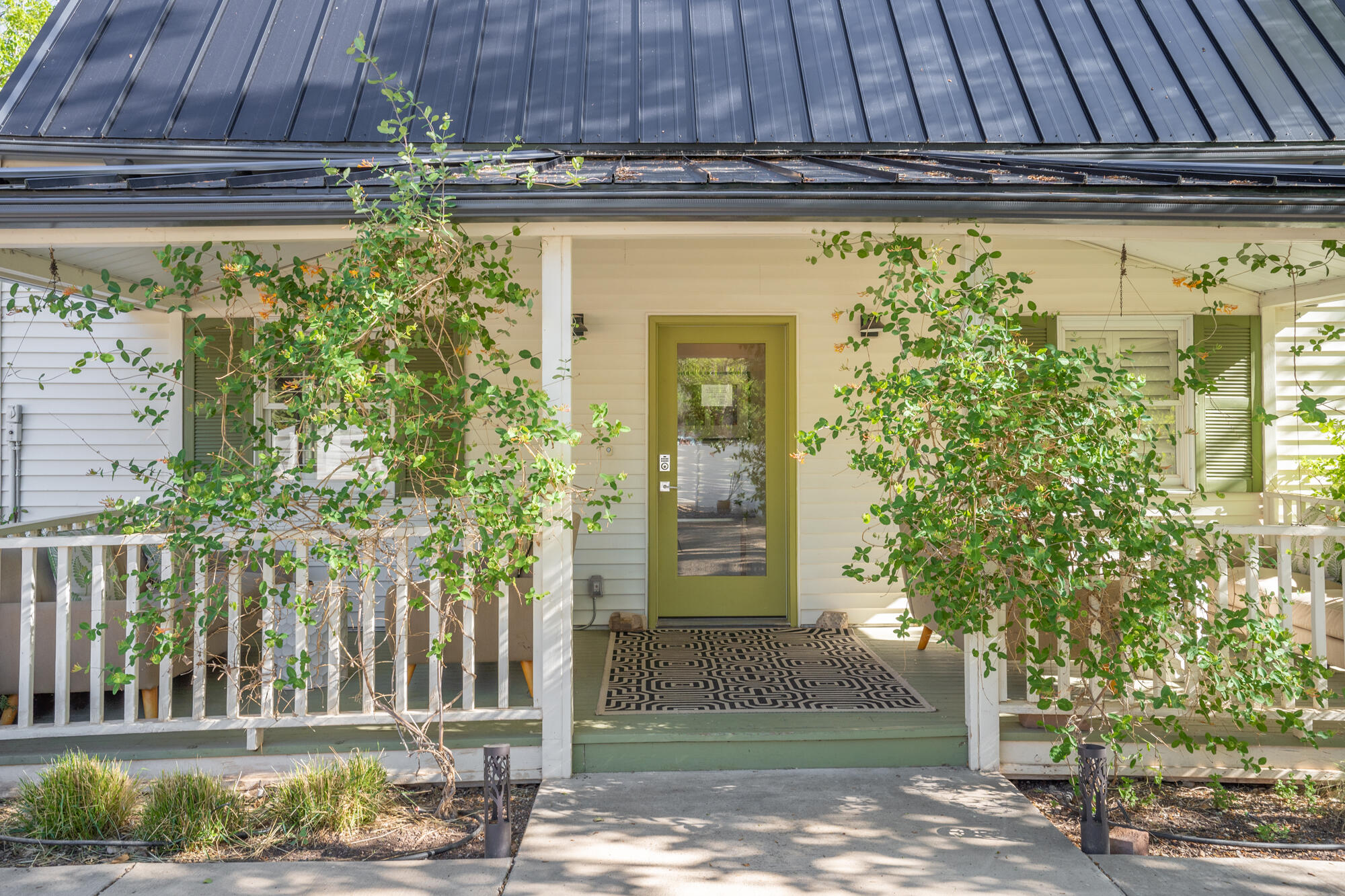 ROCKVILLE TOWNSITE - Residential