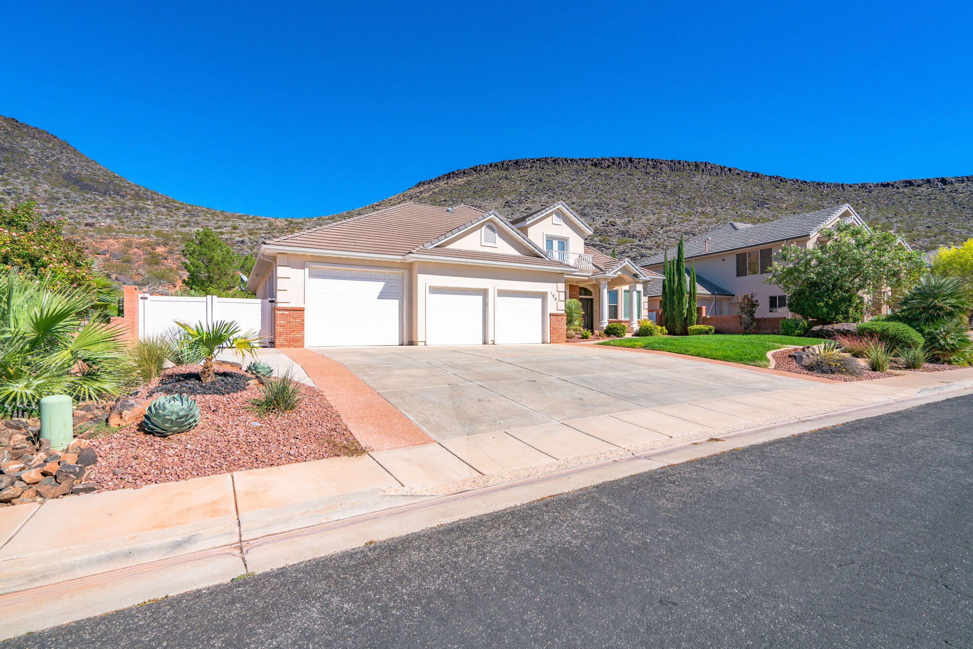 SHADOW MOUNTAIN - Residential