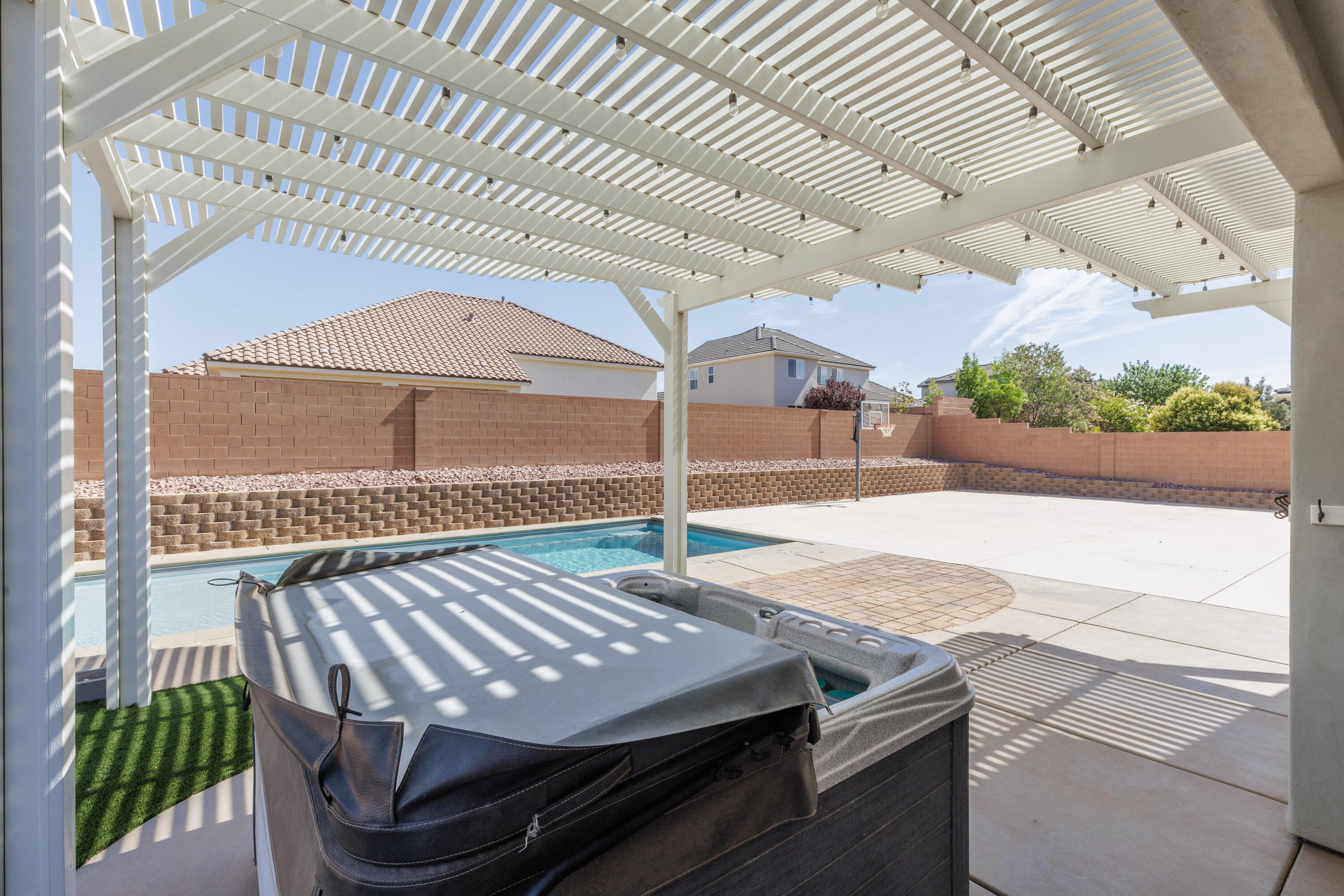 OAKWOOD ESTATES - Residential