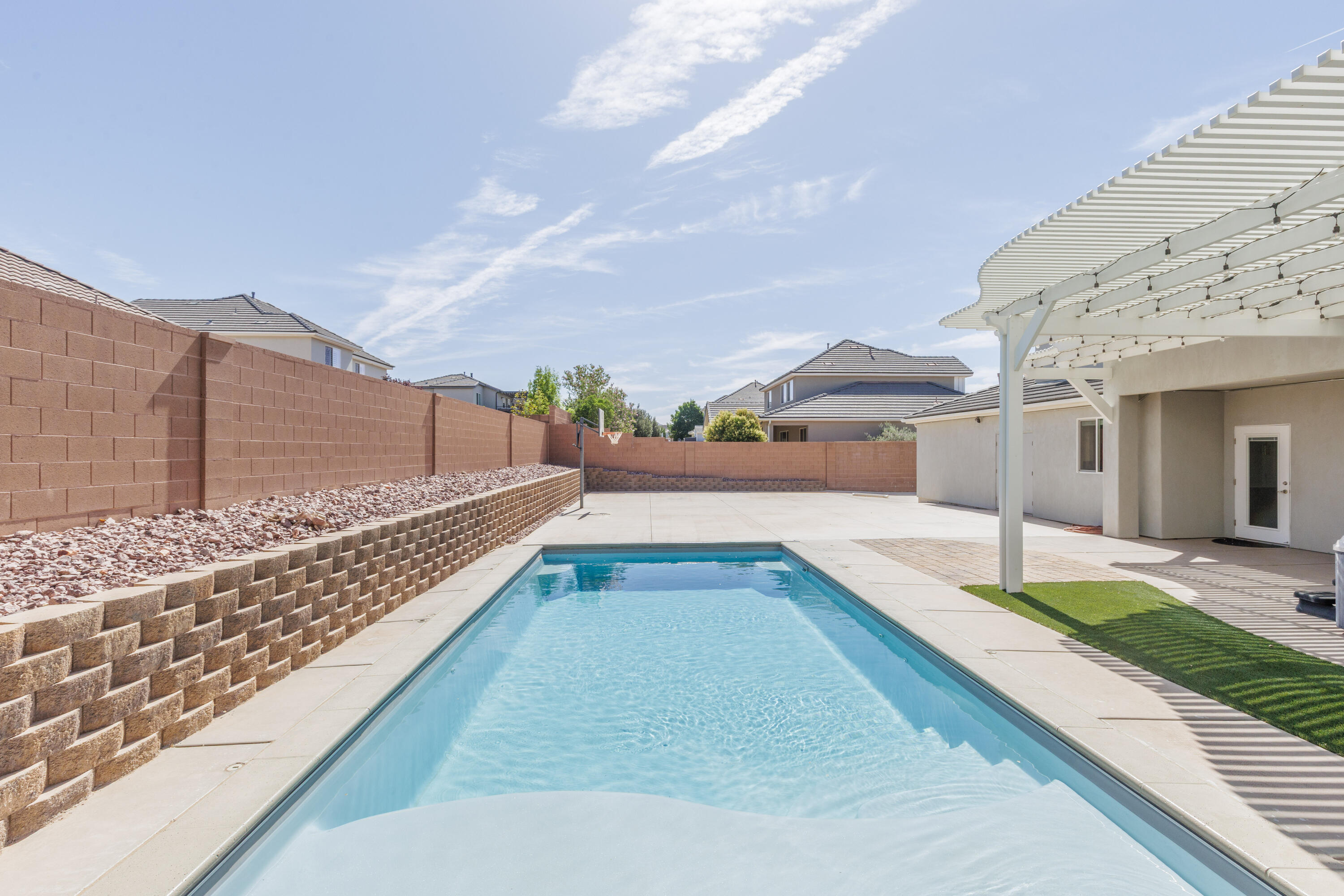 OAKWOOD ESTATES - Residential