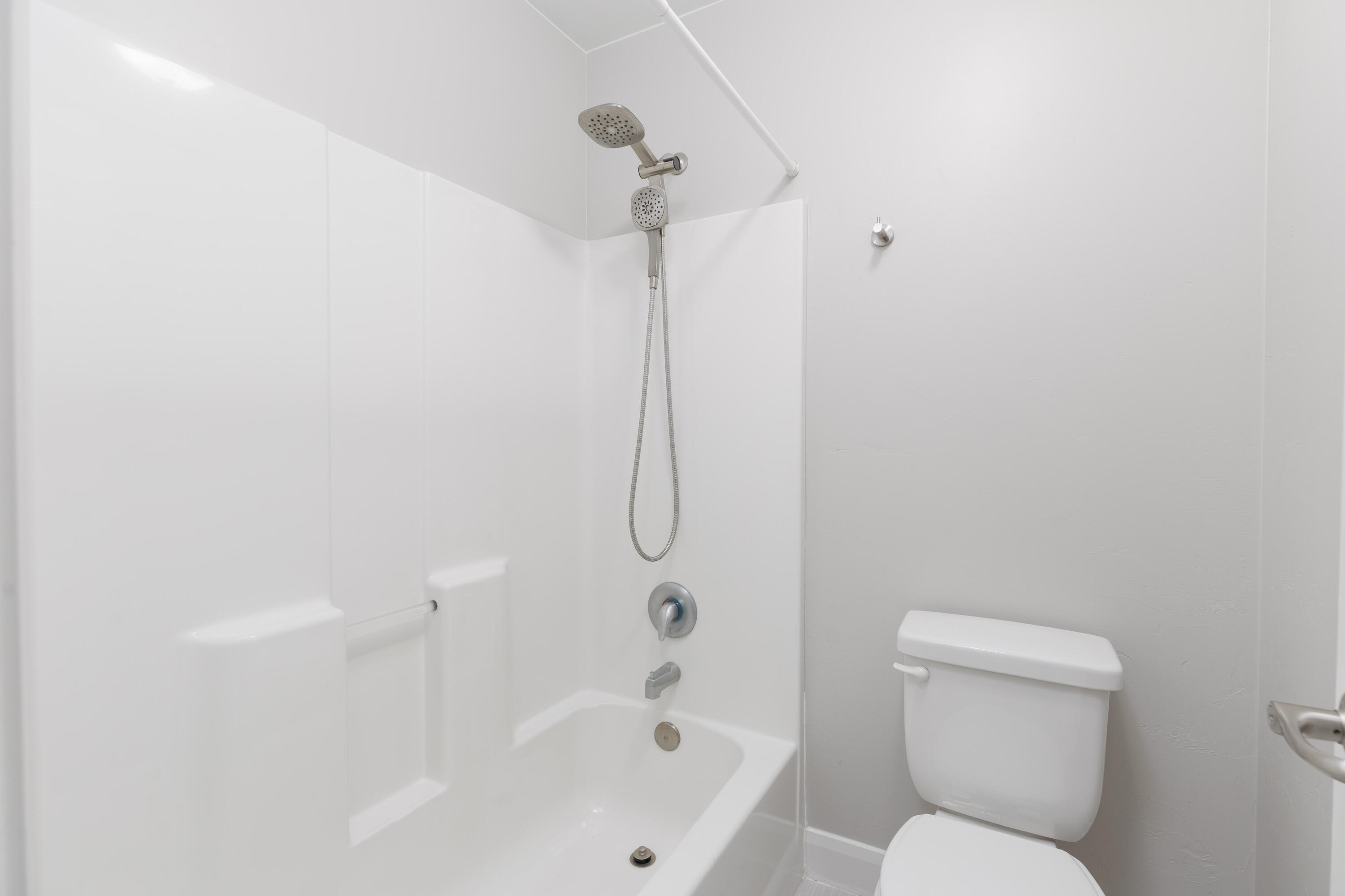 OAKWOOD ESTATES - Residential
