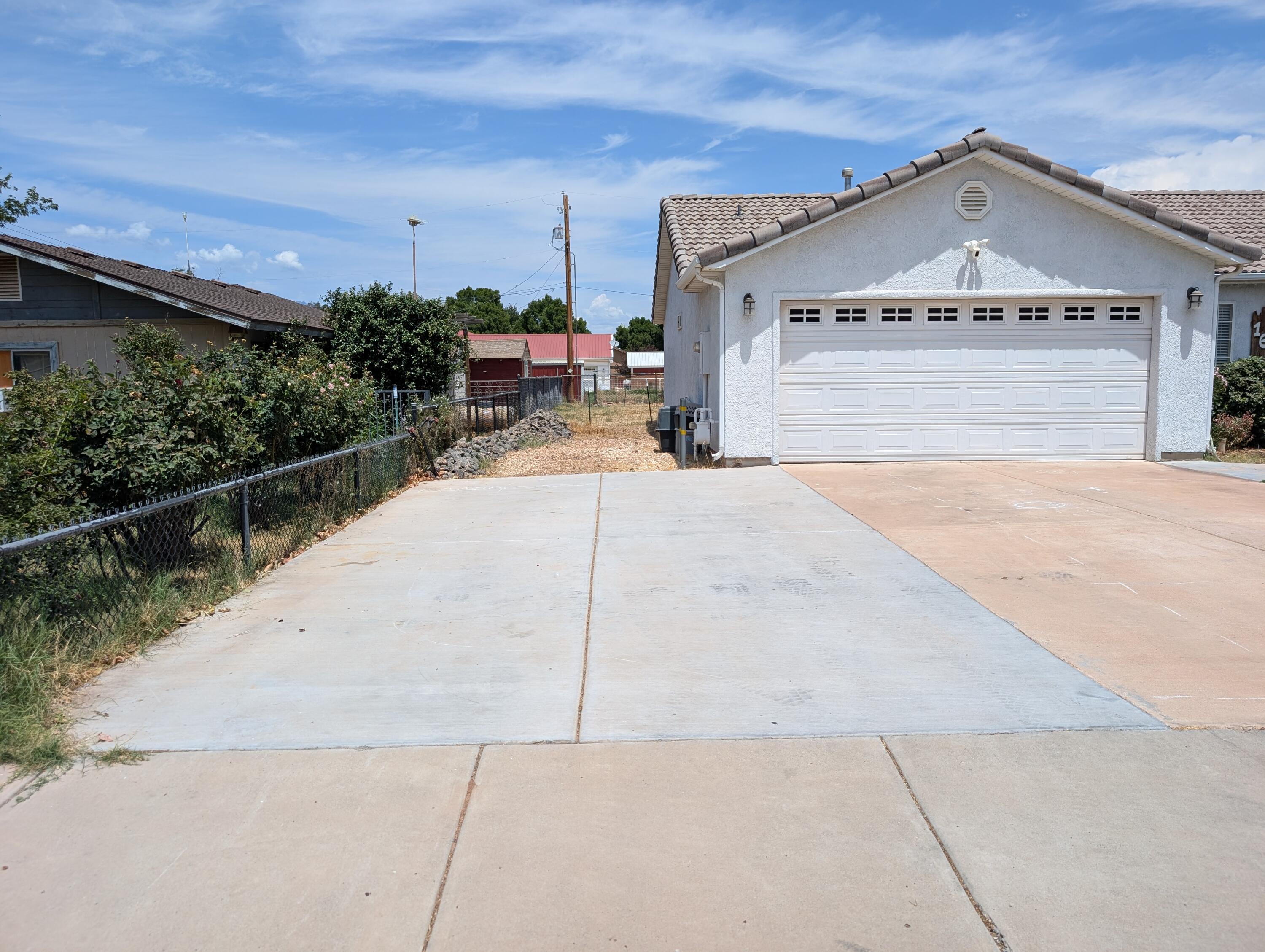 DELAR VILLAGE - Residential