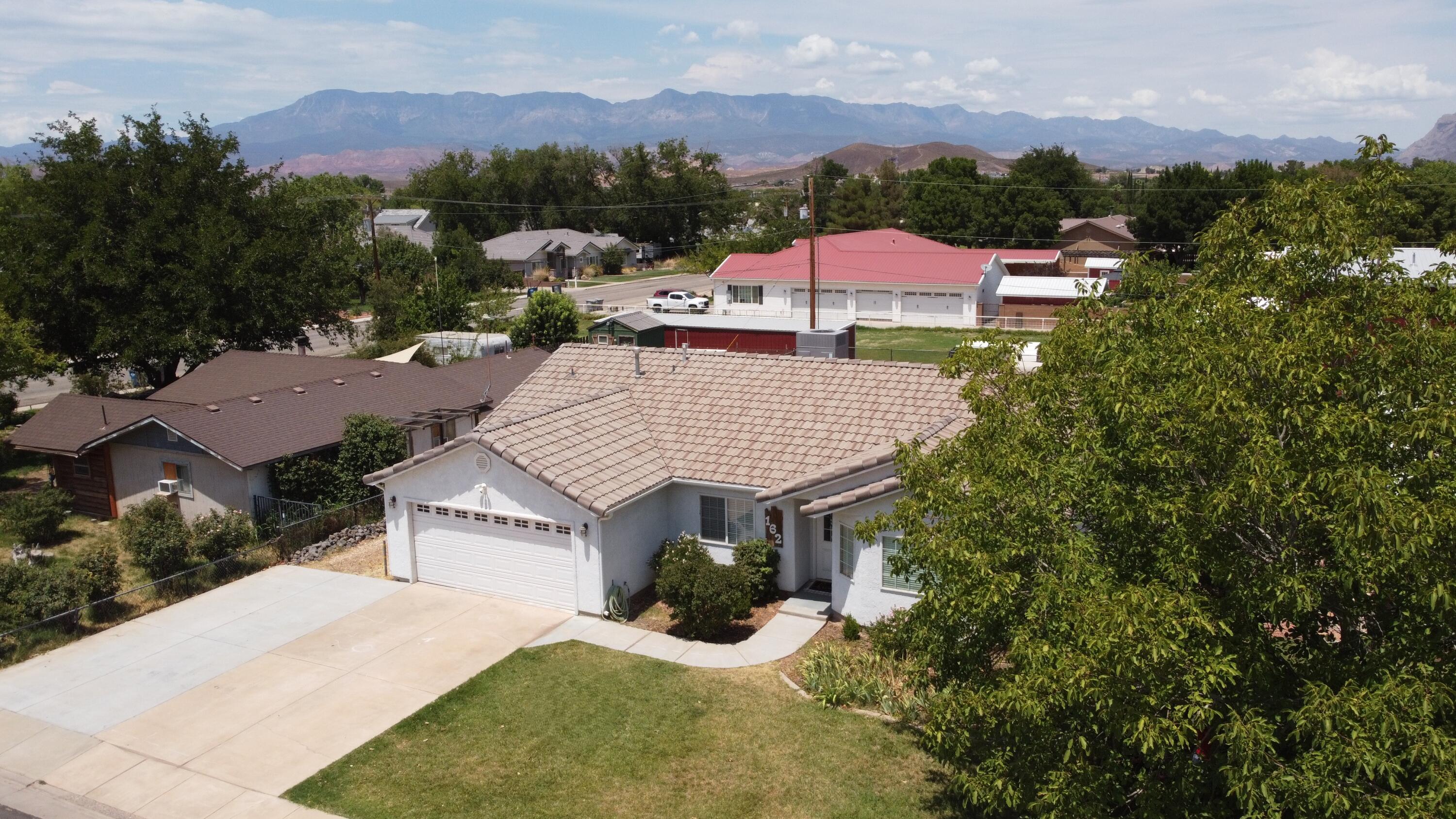 DELAR VILLAGE - Residential