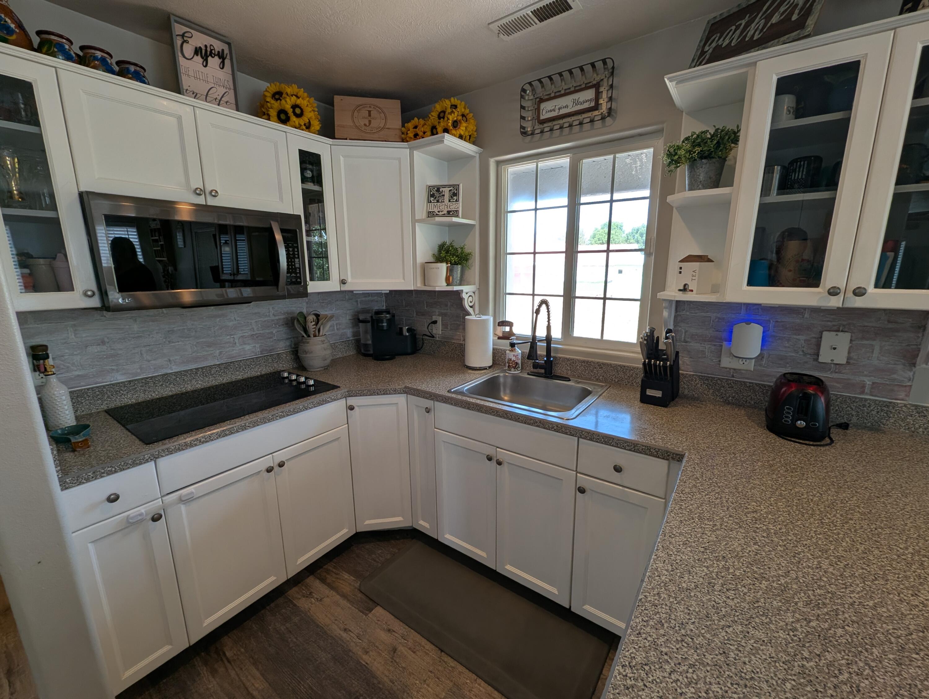 DELAR VILLAGE - Residential