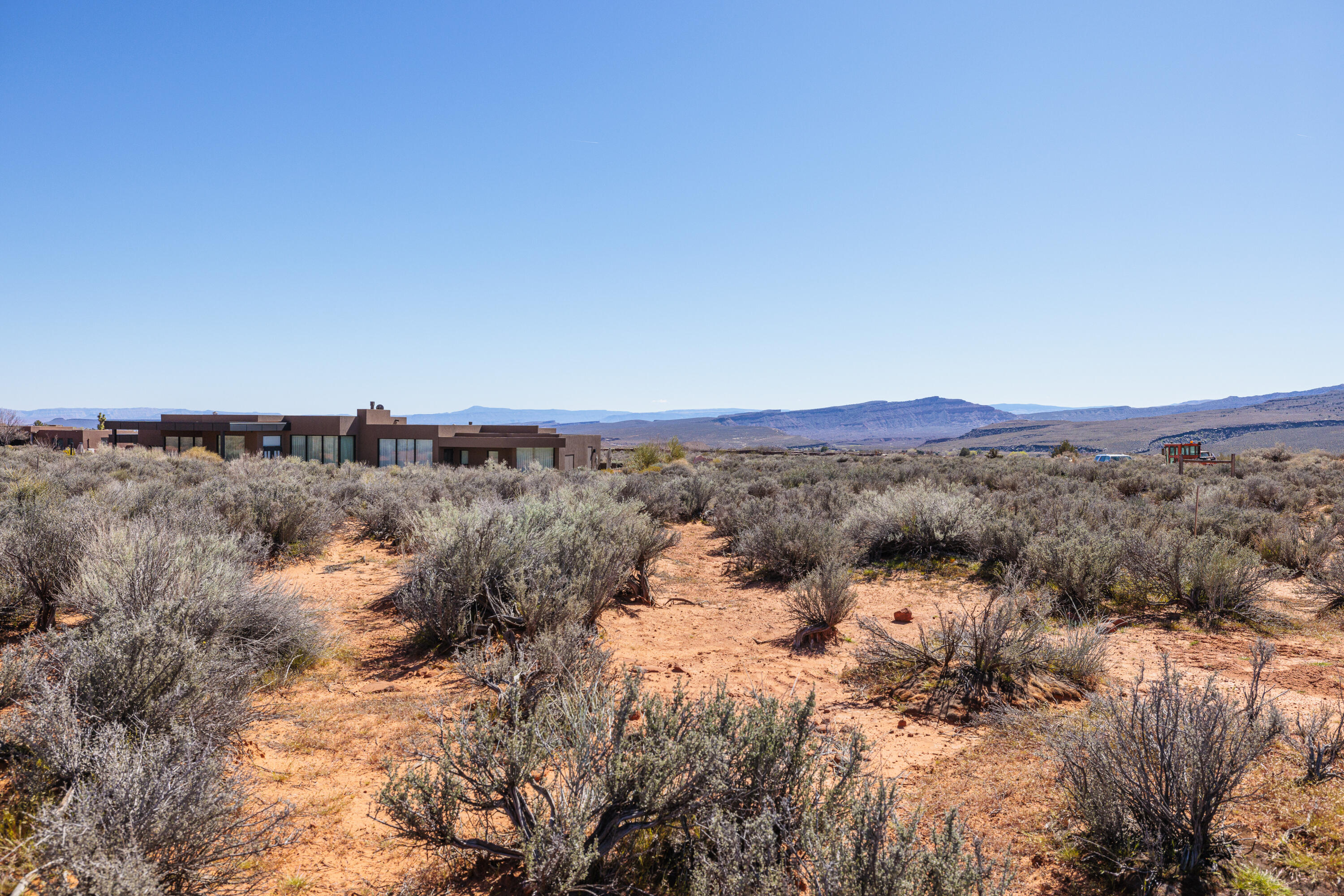 IVINS TOWNSITE - Land