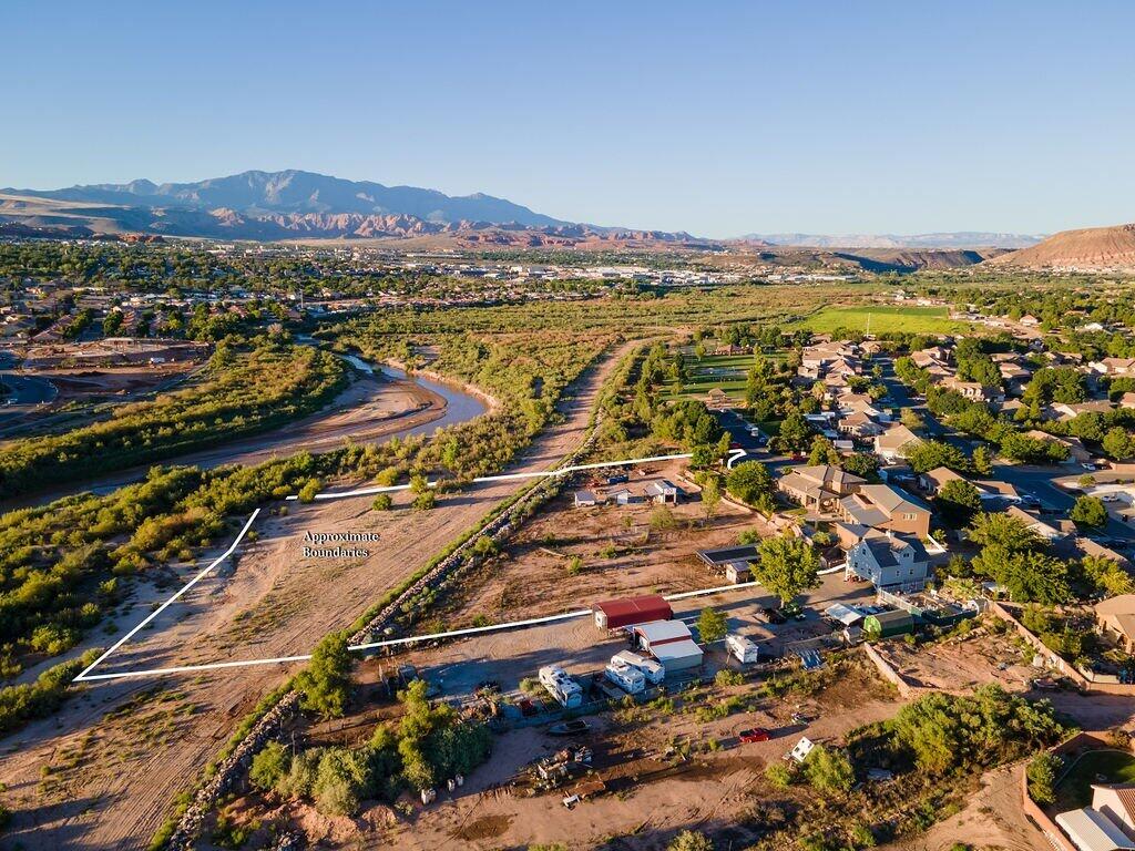 PINE VIEW ESTATES - Residential