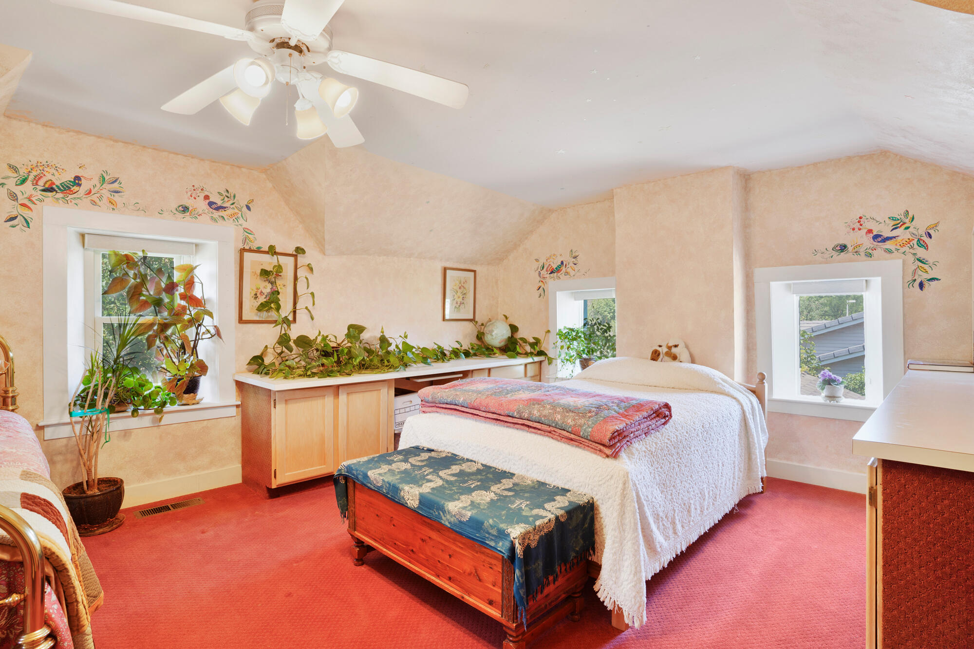 TOQUERVILLE TOWNSITE - Residential