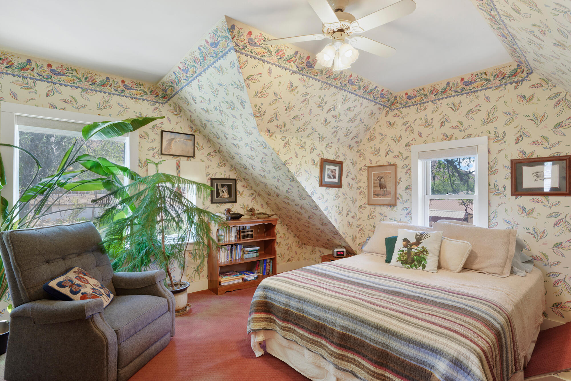 TOQUERVILLE TOWNSITE - Residential