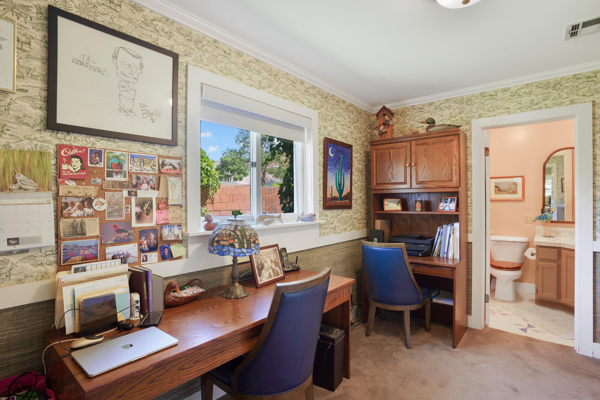 TOQUERVILLE TOWNSITE - Residential