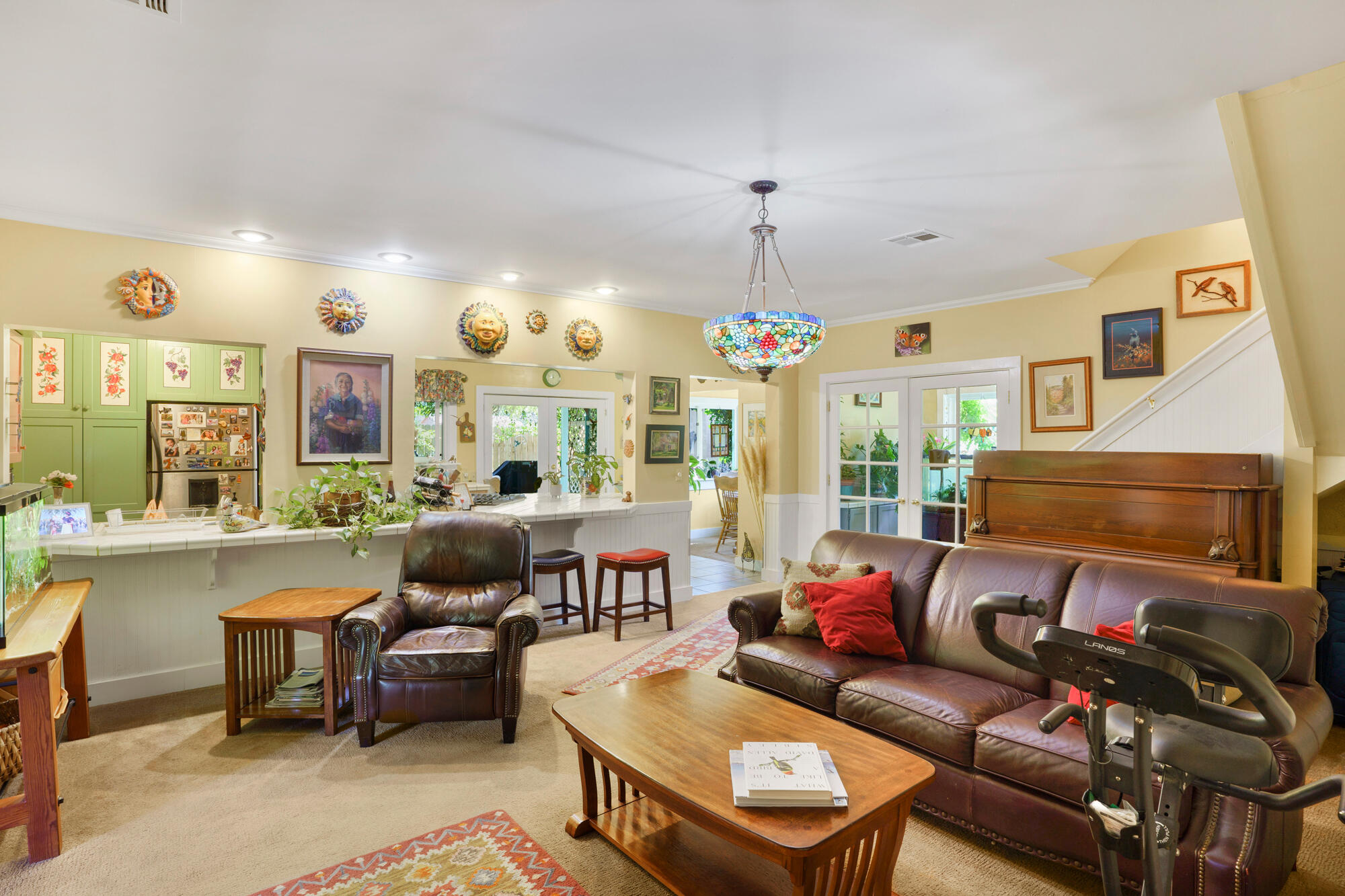 TOQUERVILLE TOWNSITE - Residential