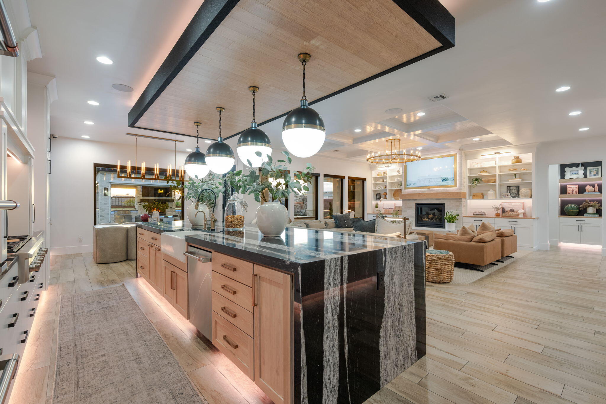 MAPLE ESTATES - Residential
