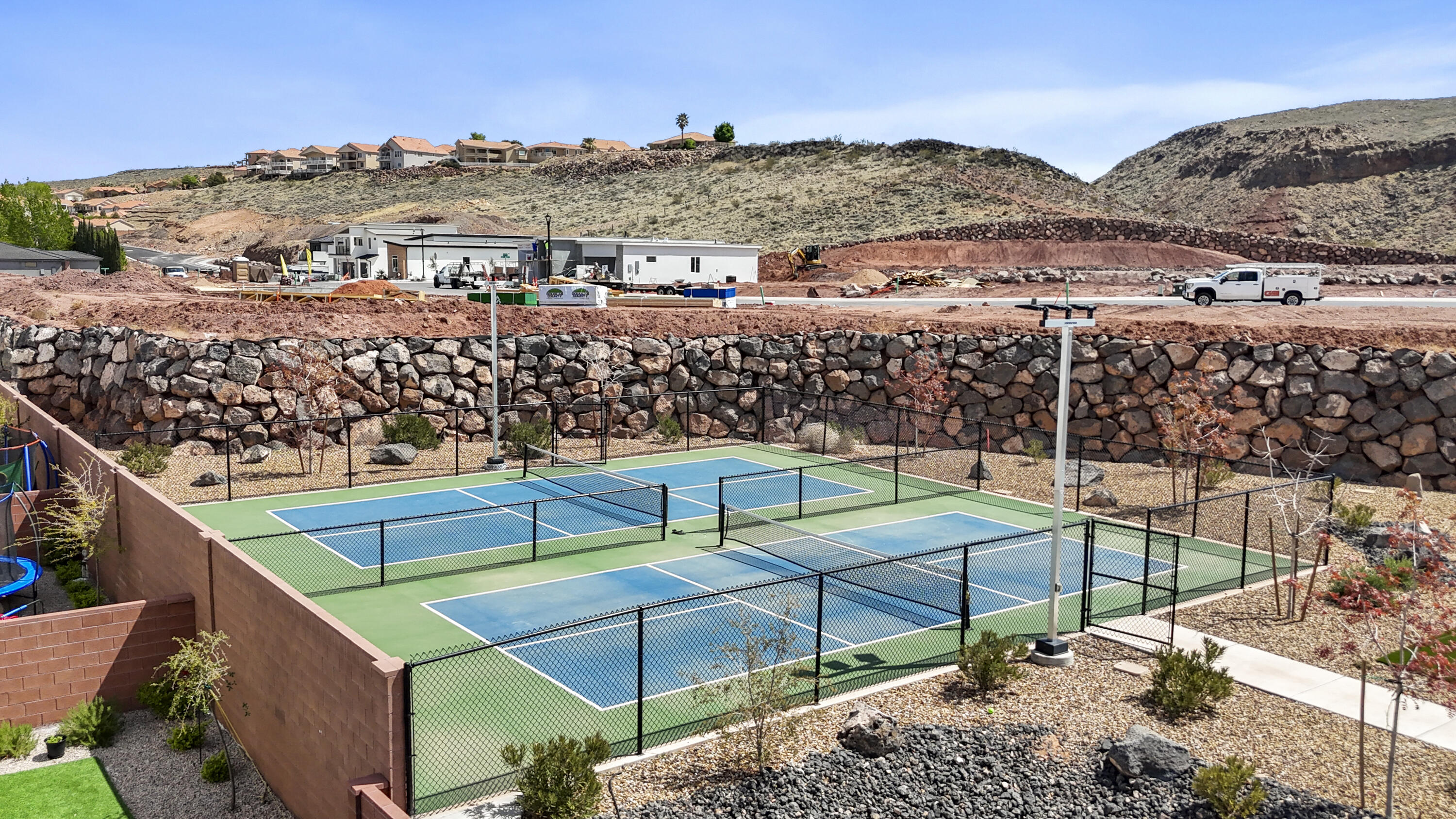 DESERT RIDGE ESTATES - Residential