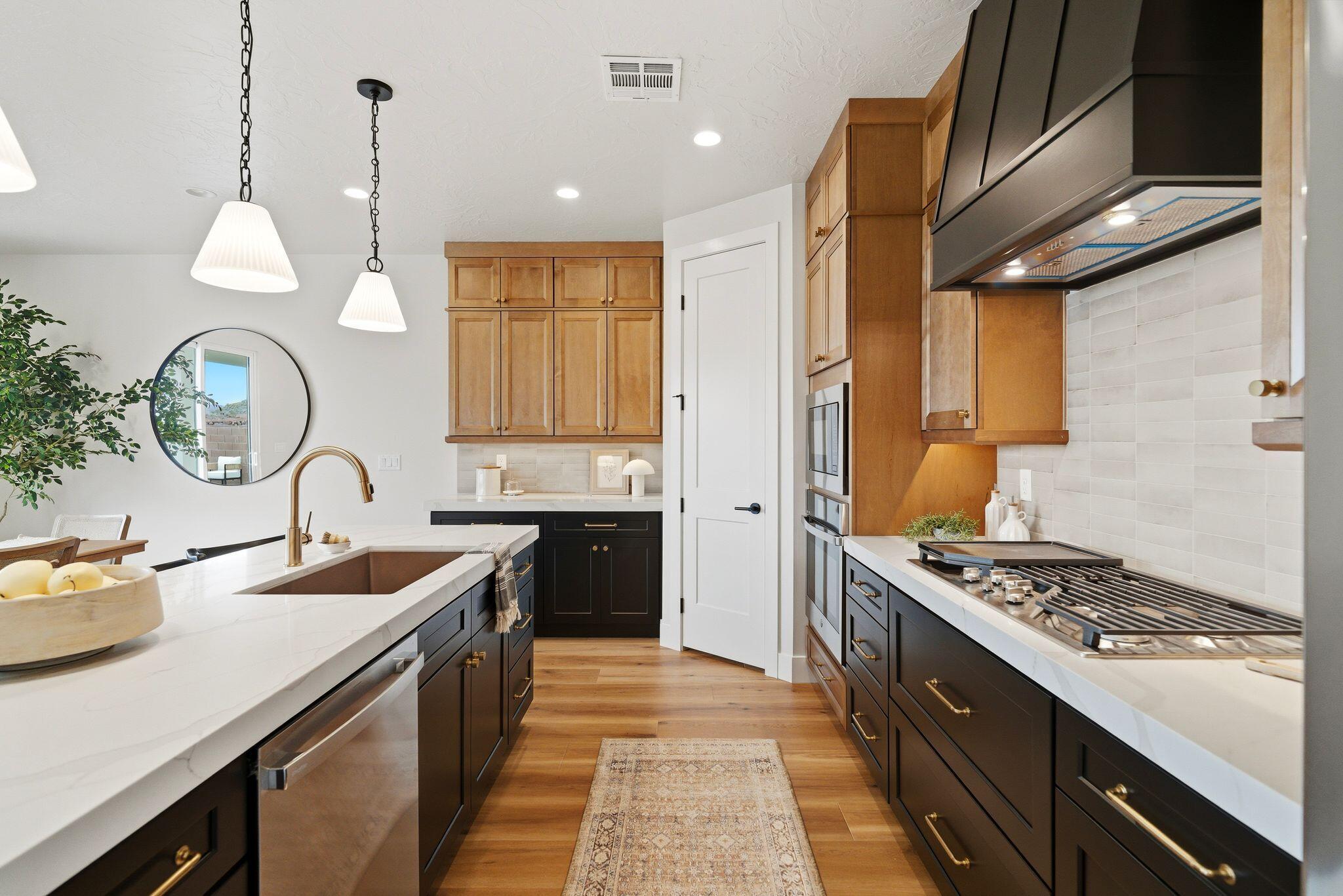 DESERT RIDGE ESTATES - Residential