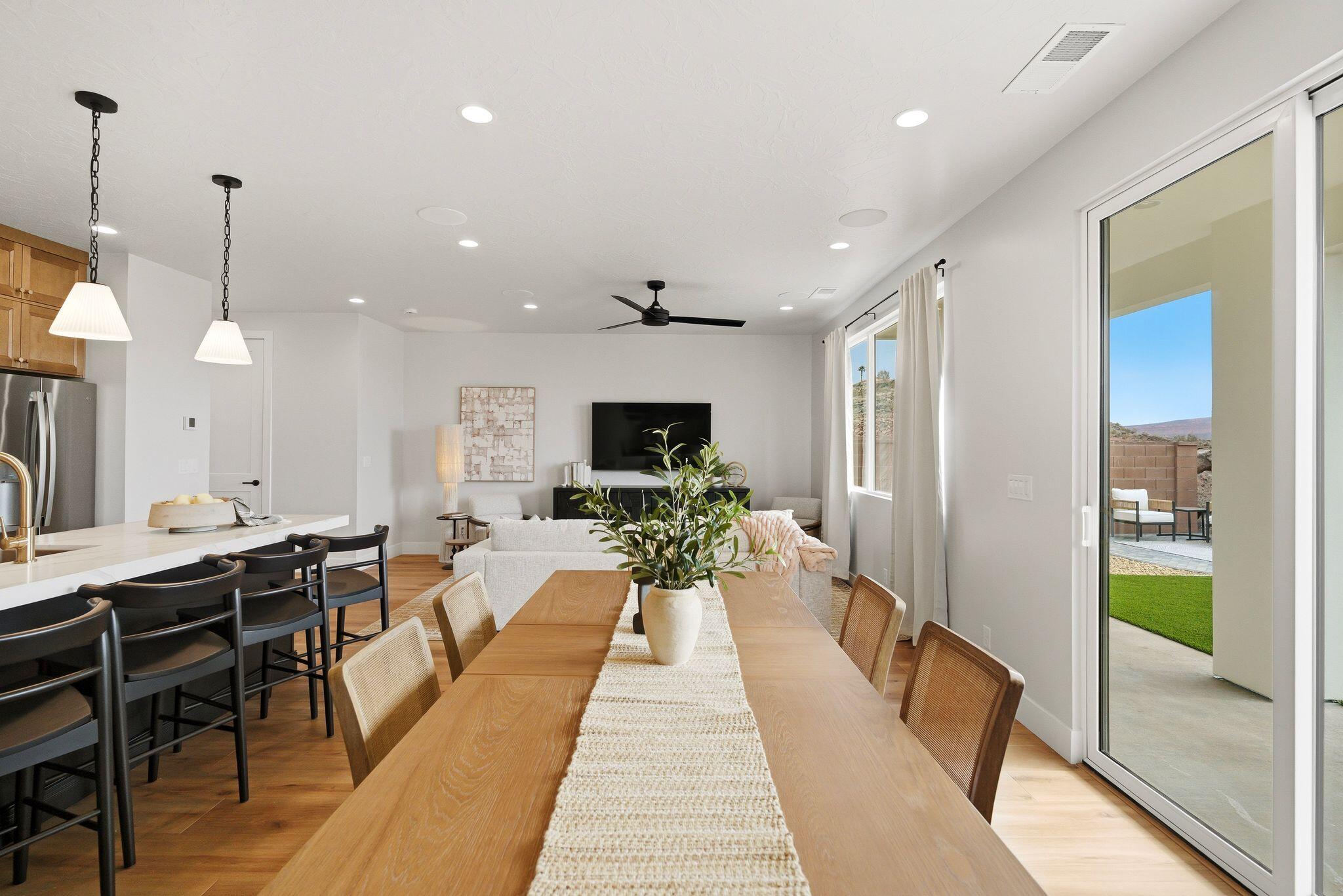 DESERT RIDGE ESTATES - Residential