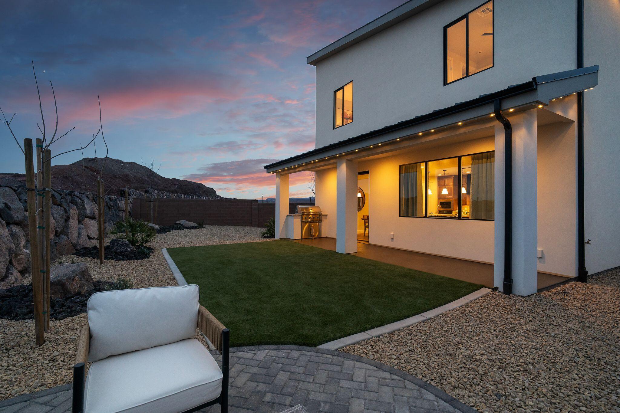 DESERT RIDGE ESTATES - Residential