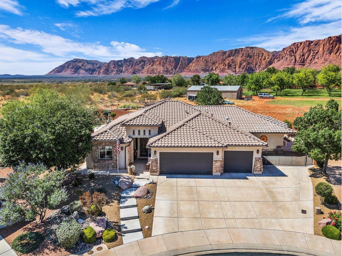 QUAIL COVE - Residential