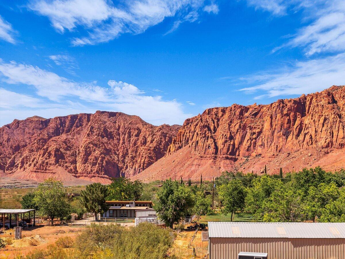 QUAIL COVE - Residential