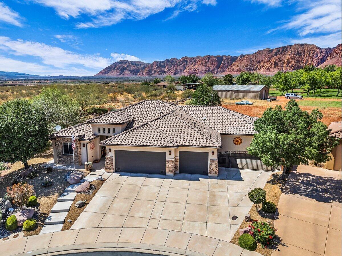 QUAIL COVE - Residential
