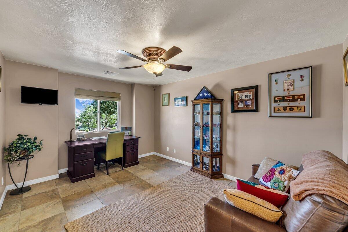 QUAIL COVE - Residential