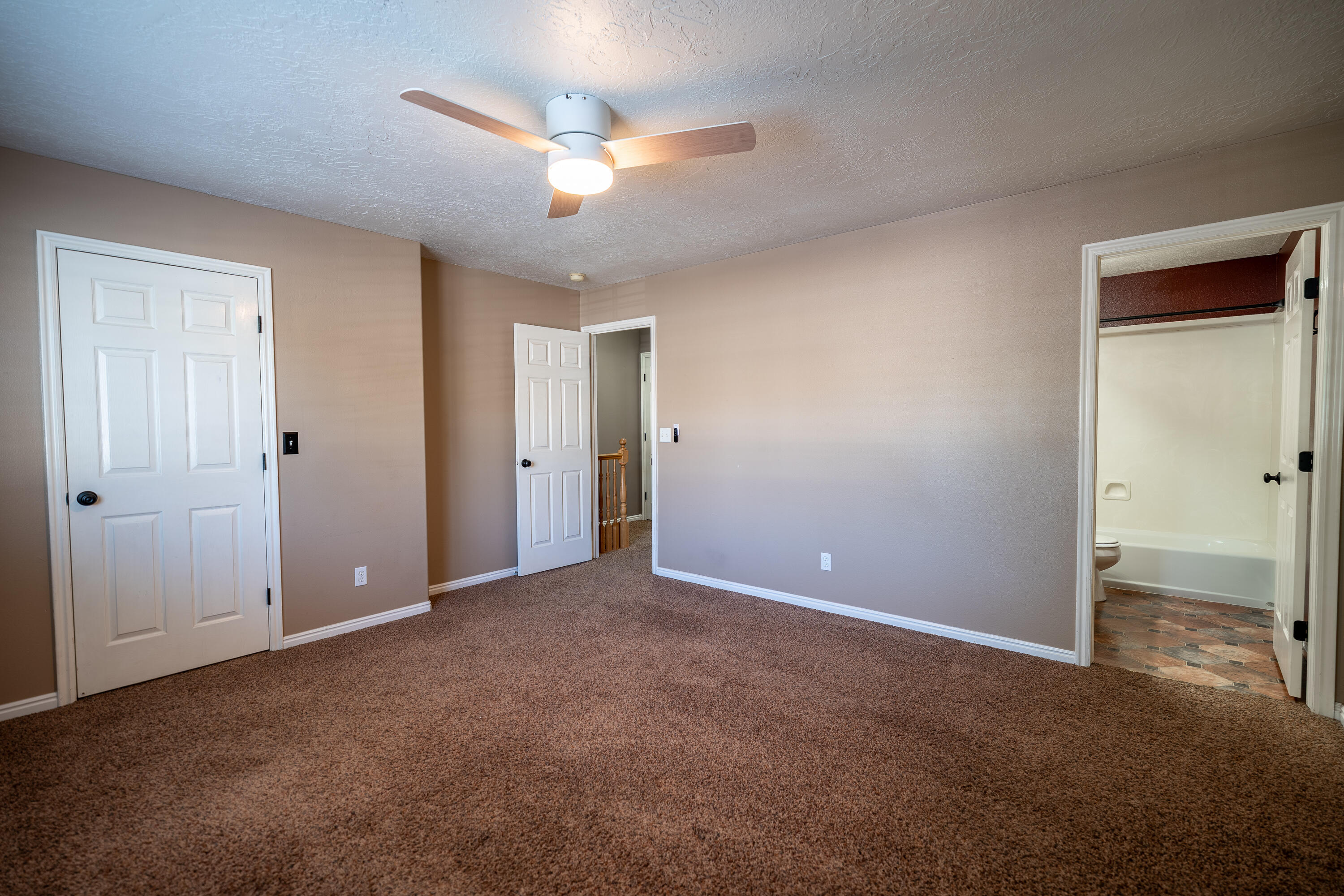 LEXINGTON HILLS TOWNHOMES - Residential