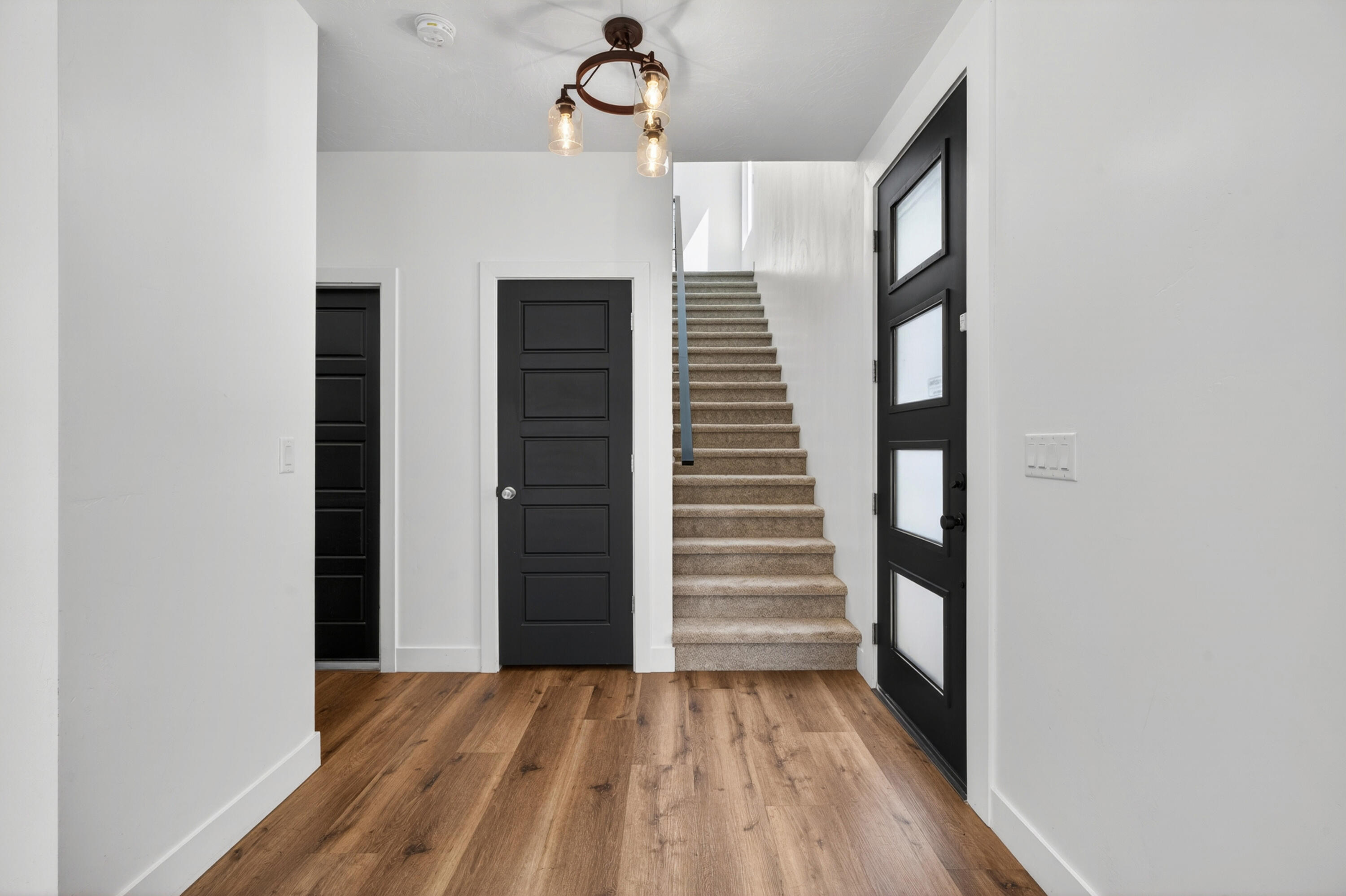 DESERT RIDGE TH - Residential