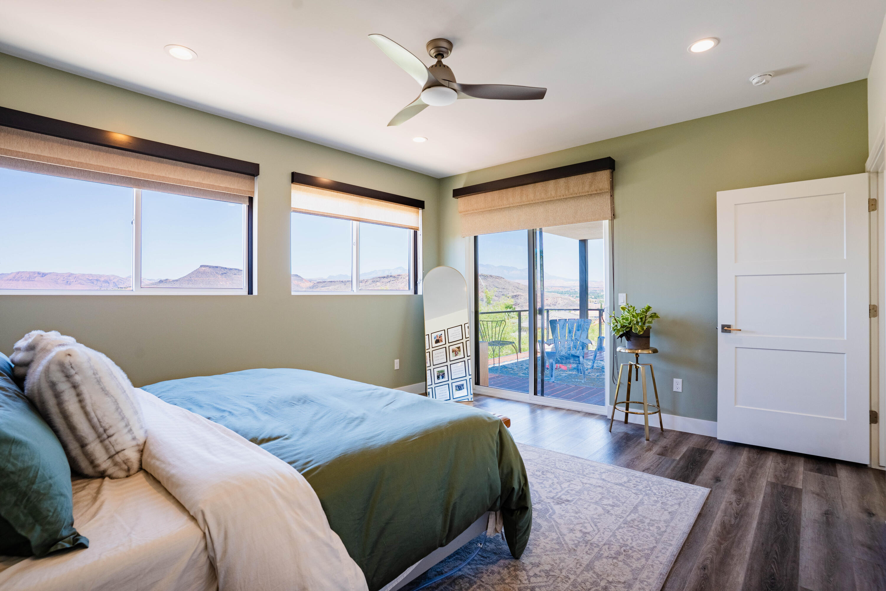 SOUTHGATE HILLS - Residential