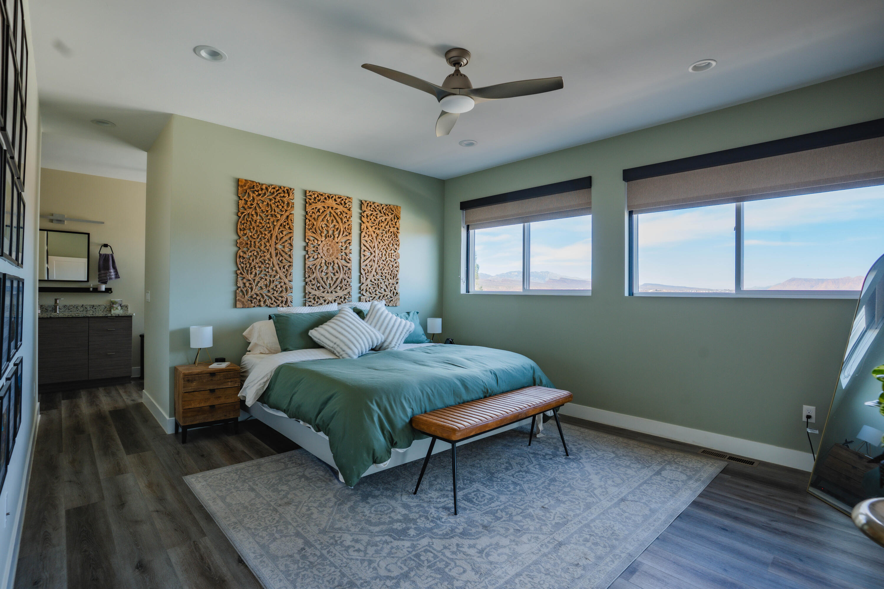 SOUTHGATE HILLS - Residential