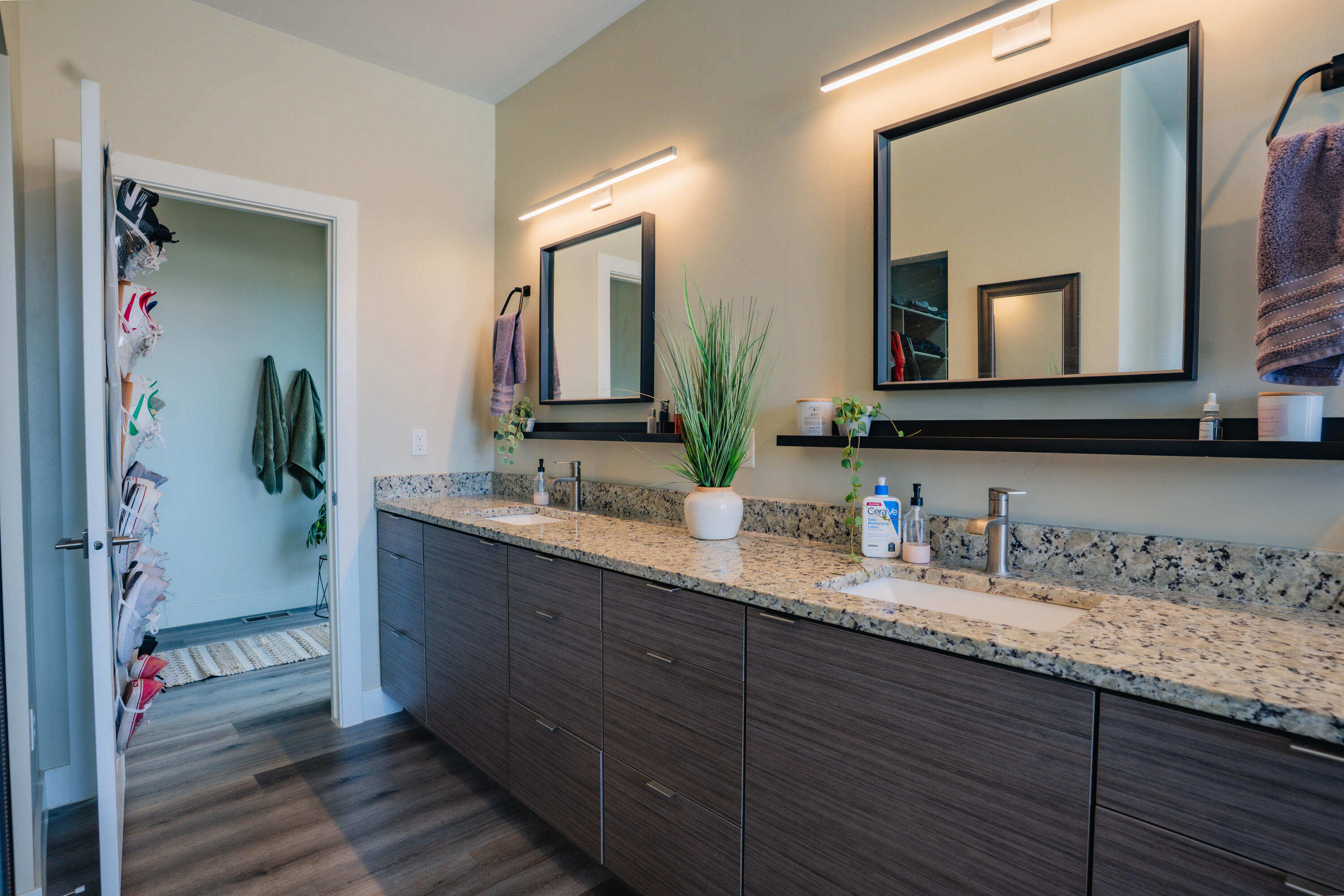 SOUTHGATE HILLS - Residential