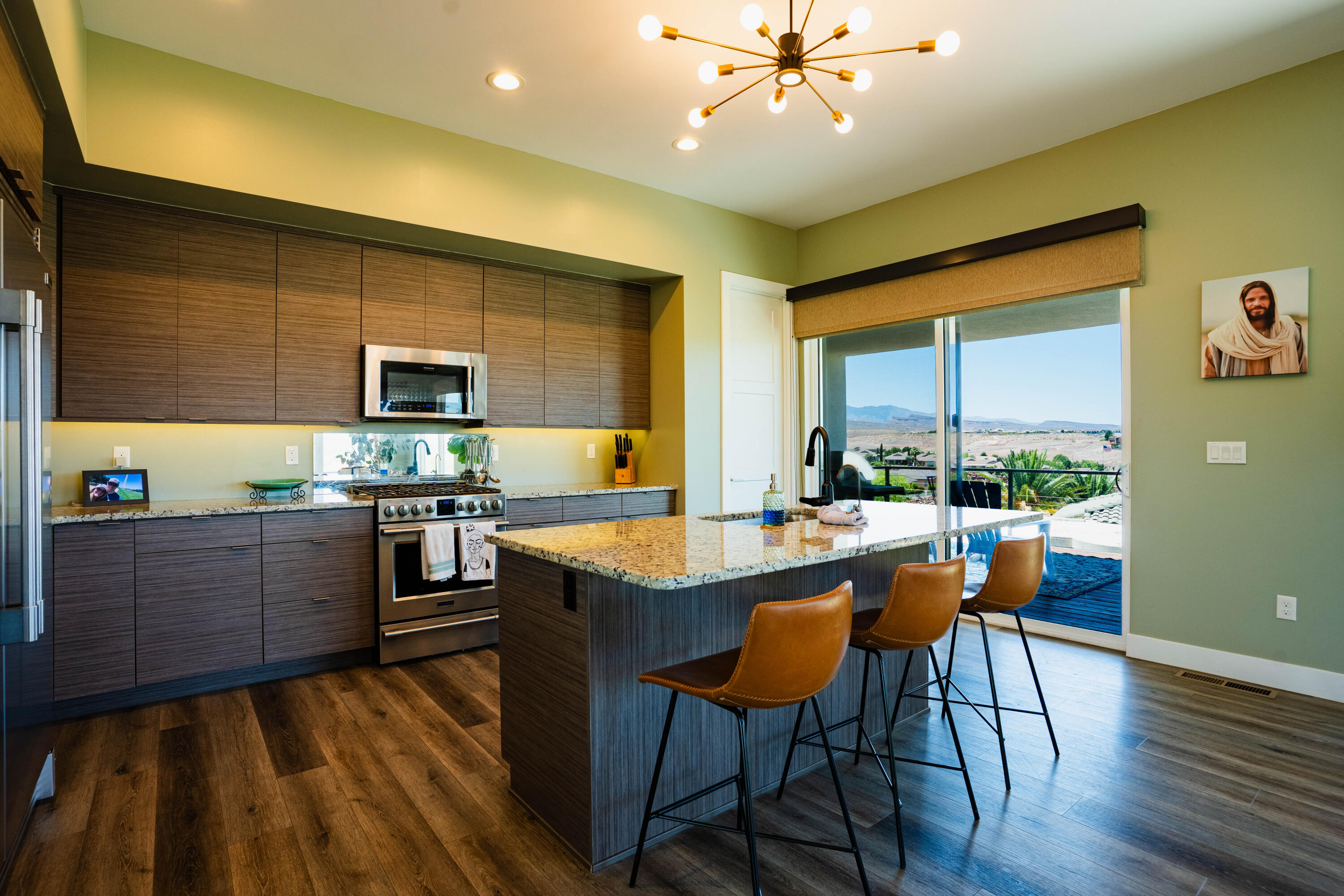 SOUTHGATE HILLS - Residential