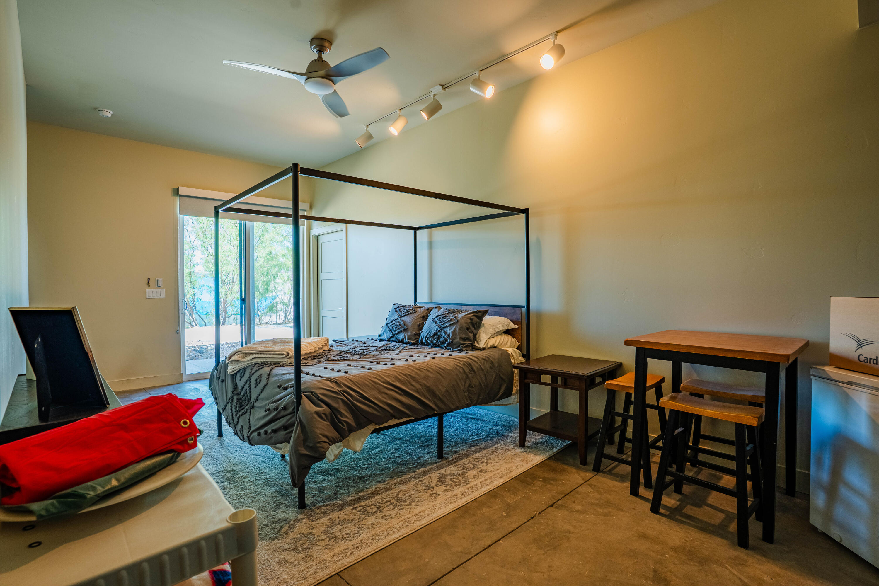 SOUTHGATE HILLS - Residential