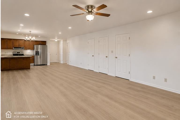 BLOOMINGTON HILLS - Residential