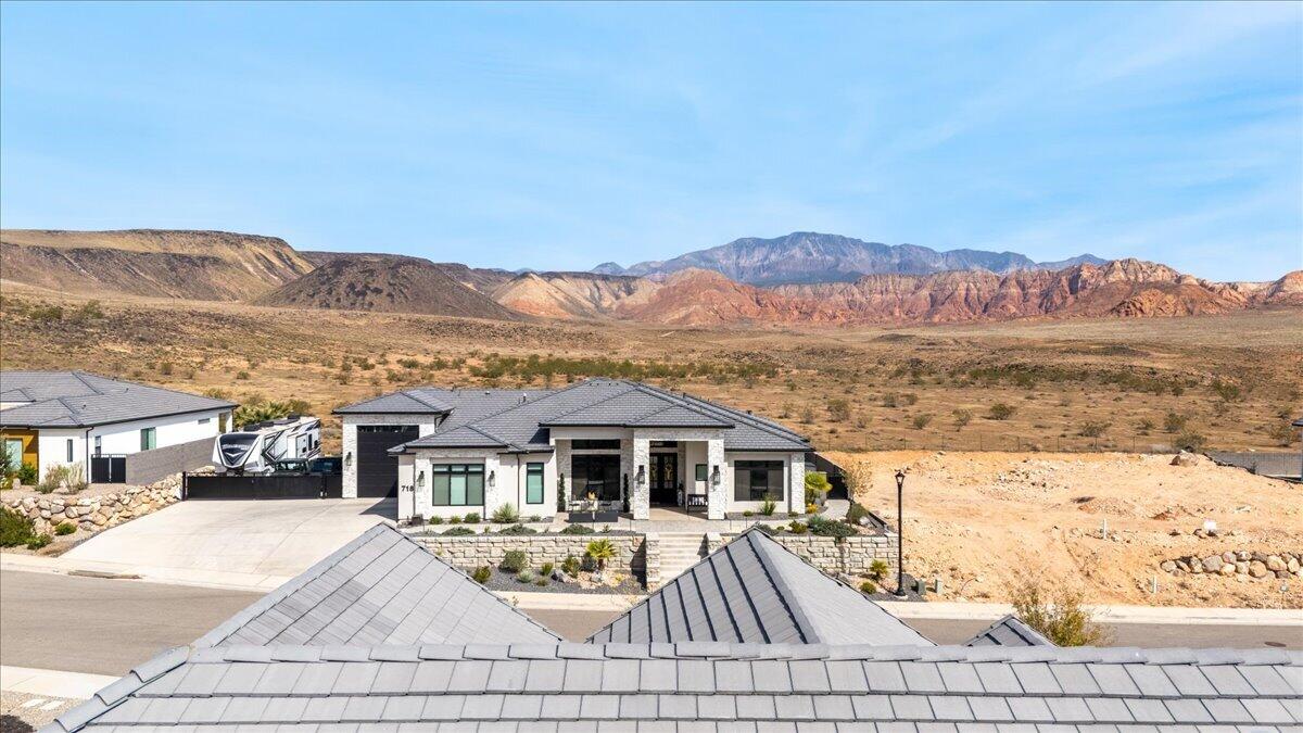 WASHINGTON VISTA - Residential