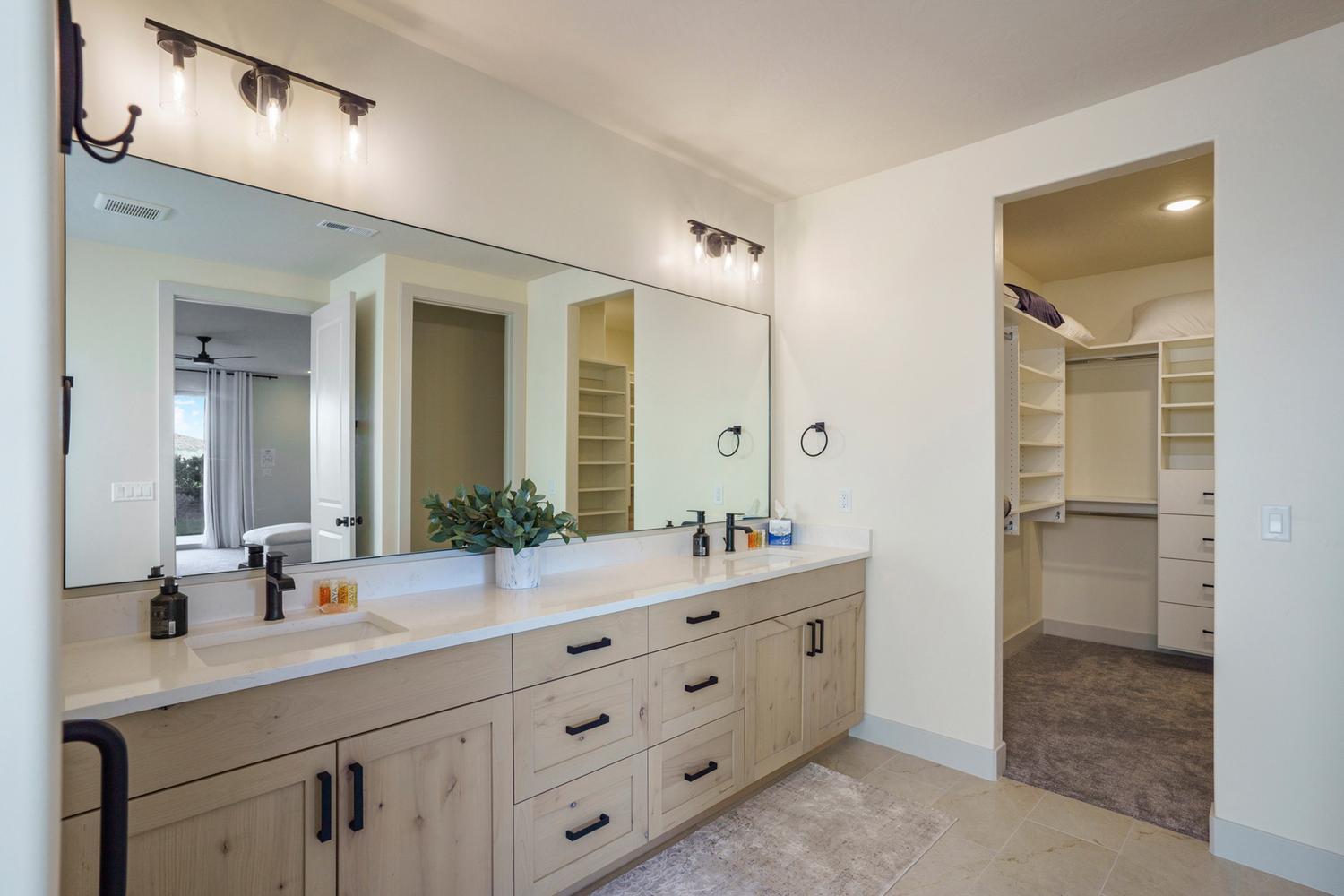 TAVA RESORT AT SAND HOLLOW - Residential