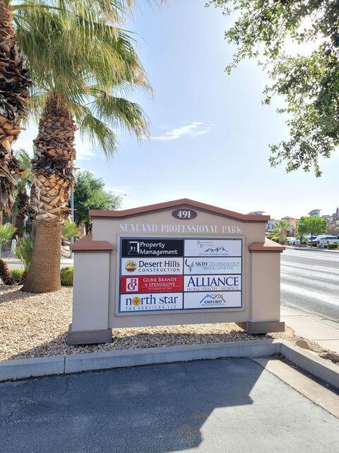 Sunland Professional Plaza #1A,  1503 Square feet reception,5 private offices, break room, and storage room.