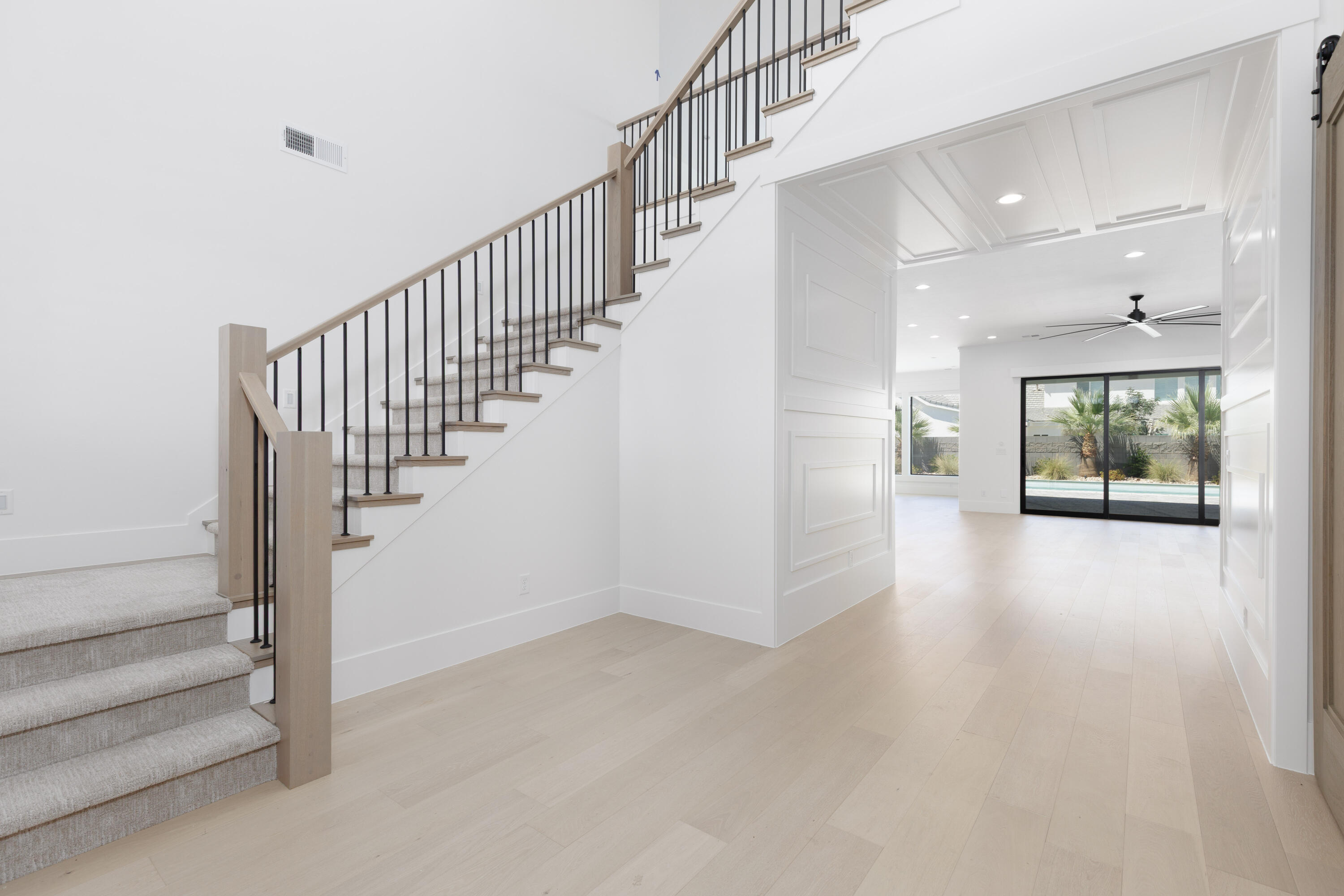 QUEENSRIDGE - Residential