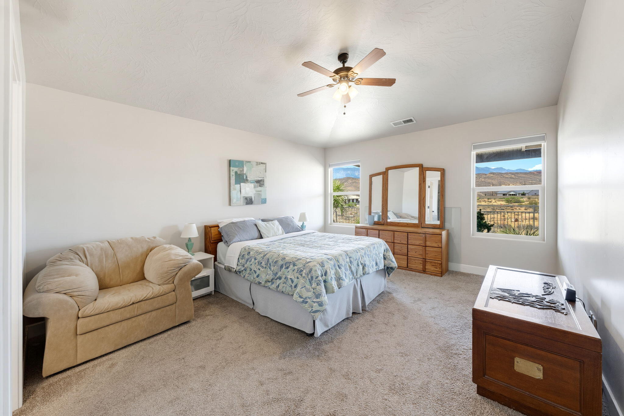 CANYON RIDGE - Residential