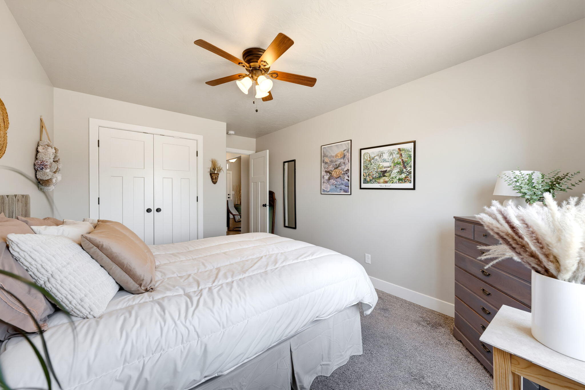 CANYON RIDGE - Residential
