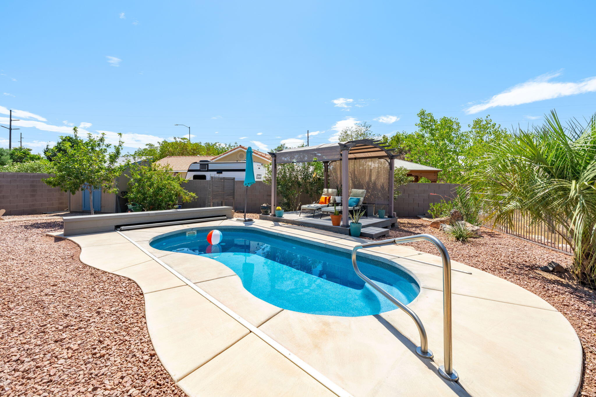 CANYON RIDGE - Residential