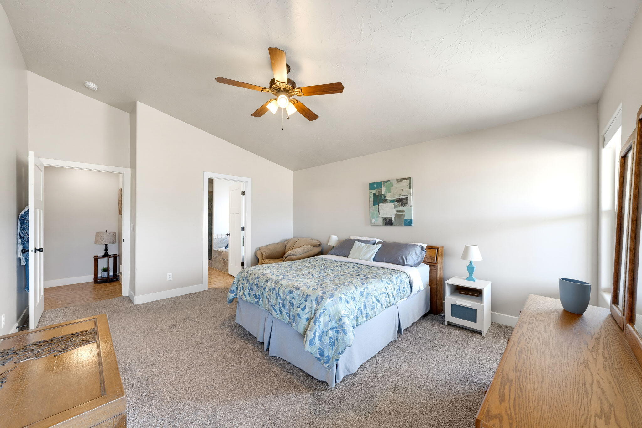 CANYON RIDGE - Residential