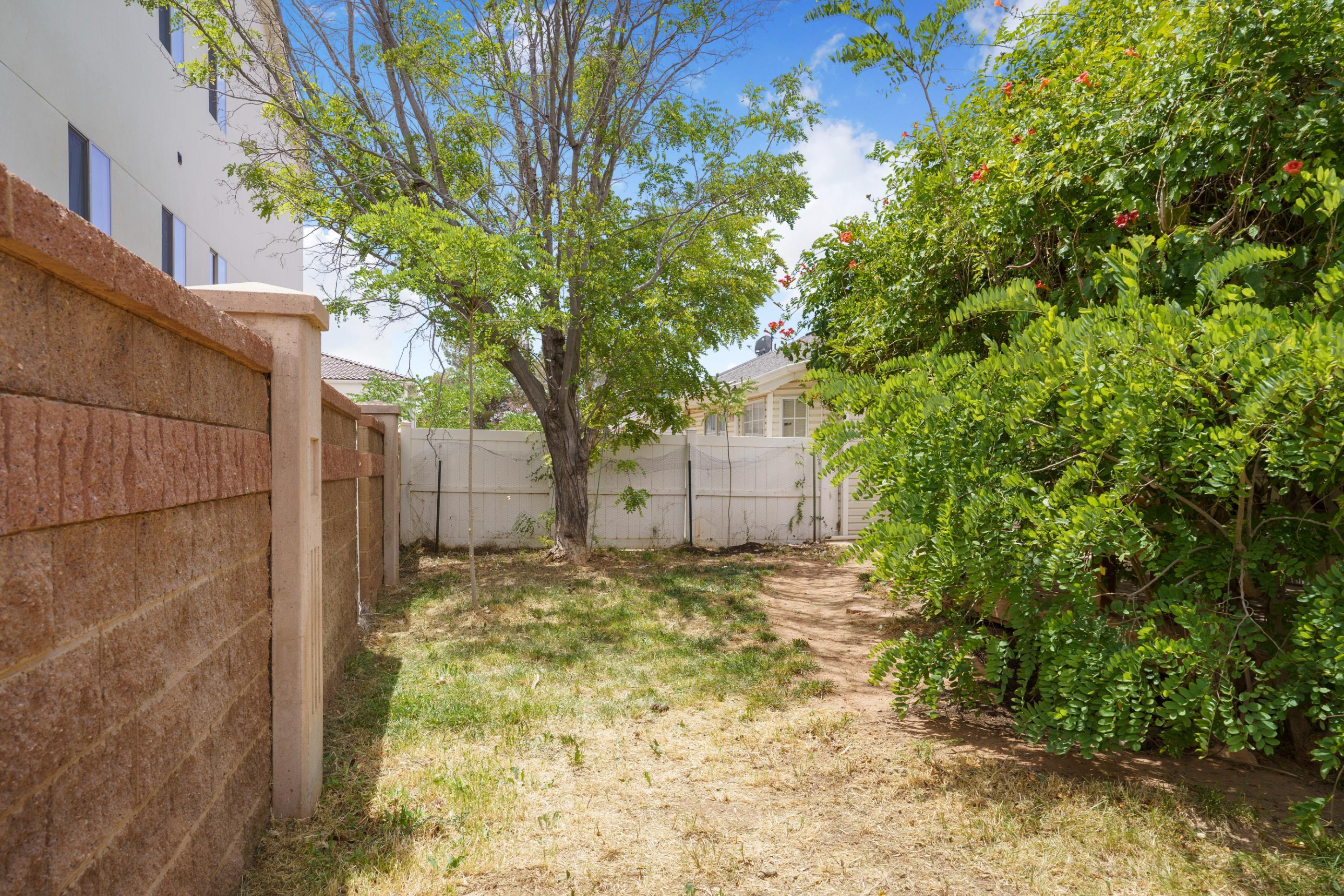 SHADOW RIDGE - Residential