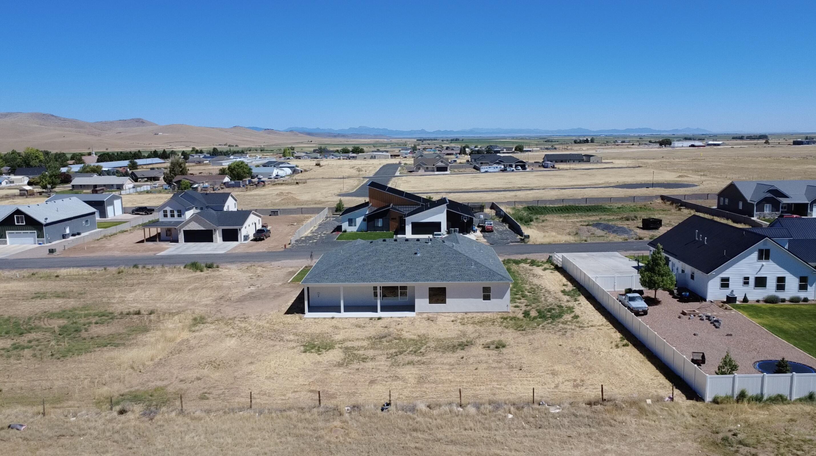 VALLEY VIEW - Residential