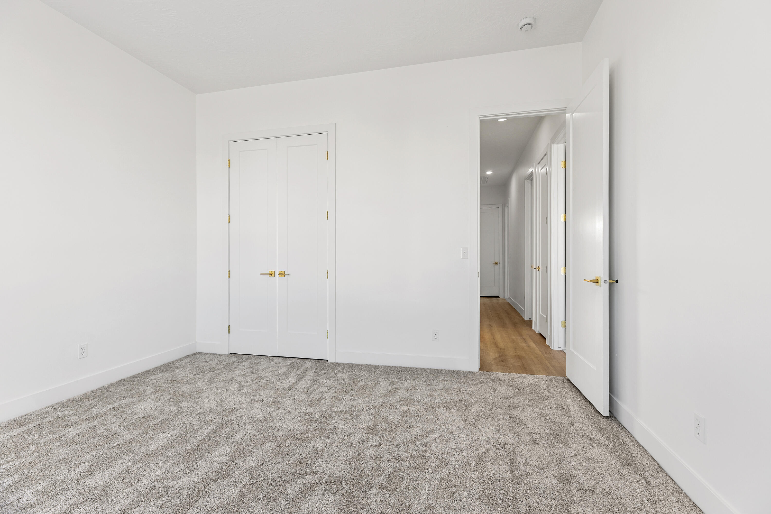 VALLEY VIEW - Residential