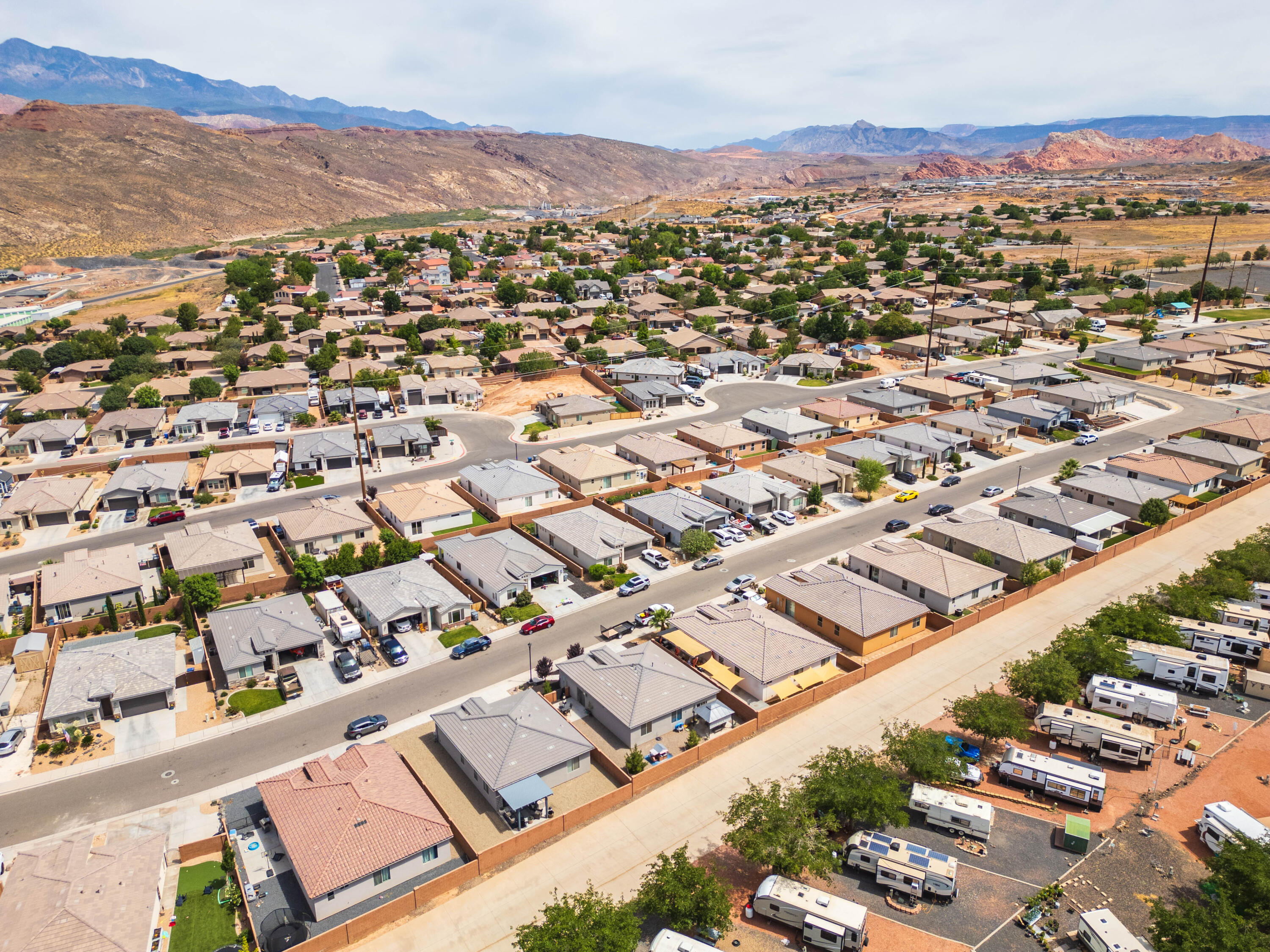 ZIONS GATE ESTATES - Residential