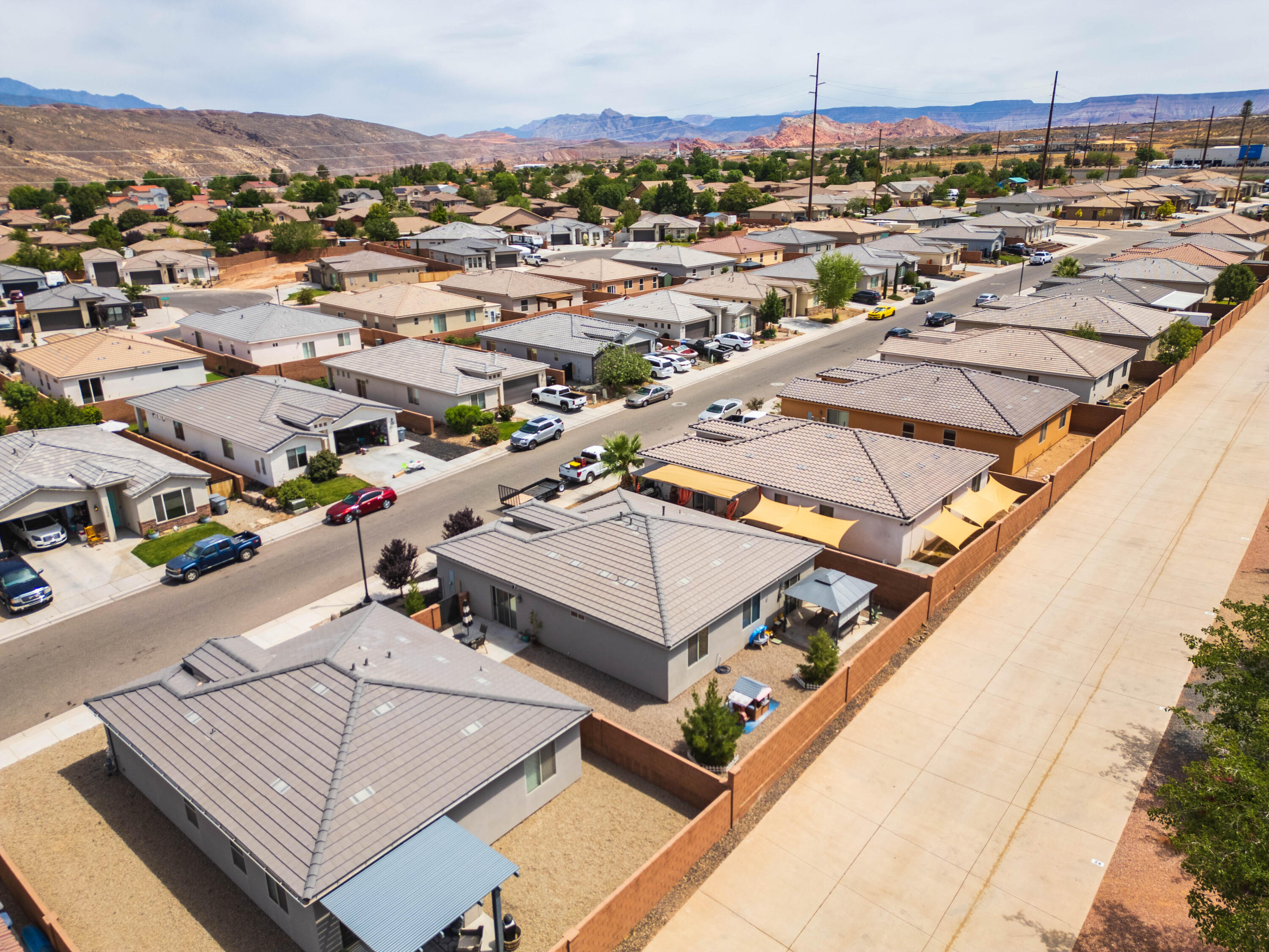 ZIONS GATE ESTATES - Residential