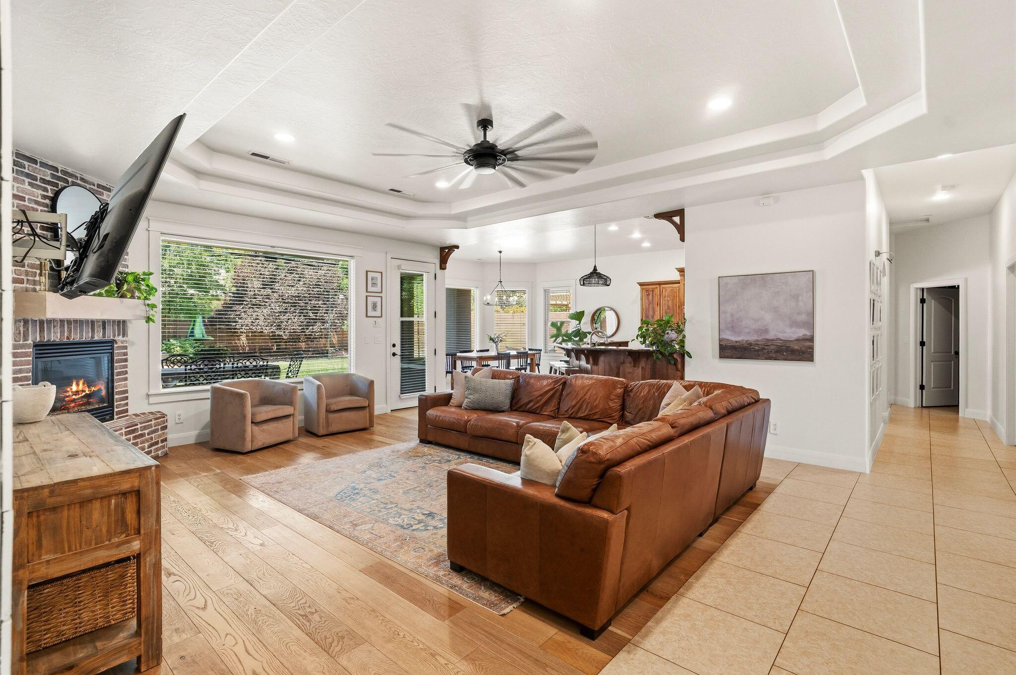 HIGHLANDS AT GREEN VALLEY - Residential