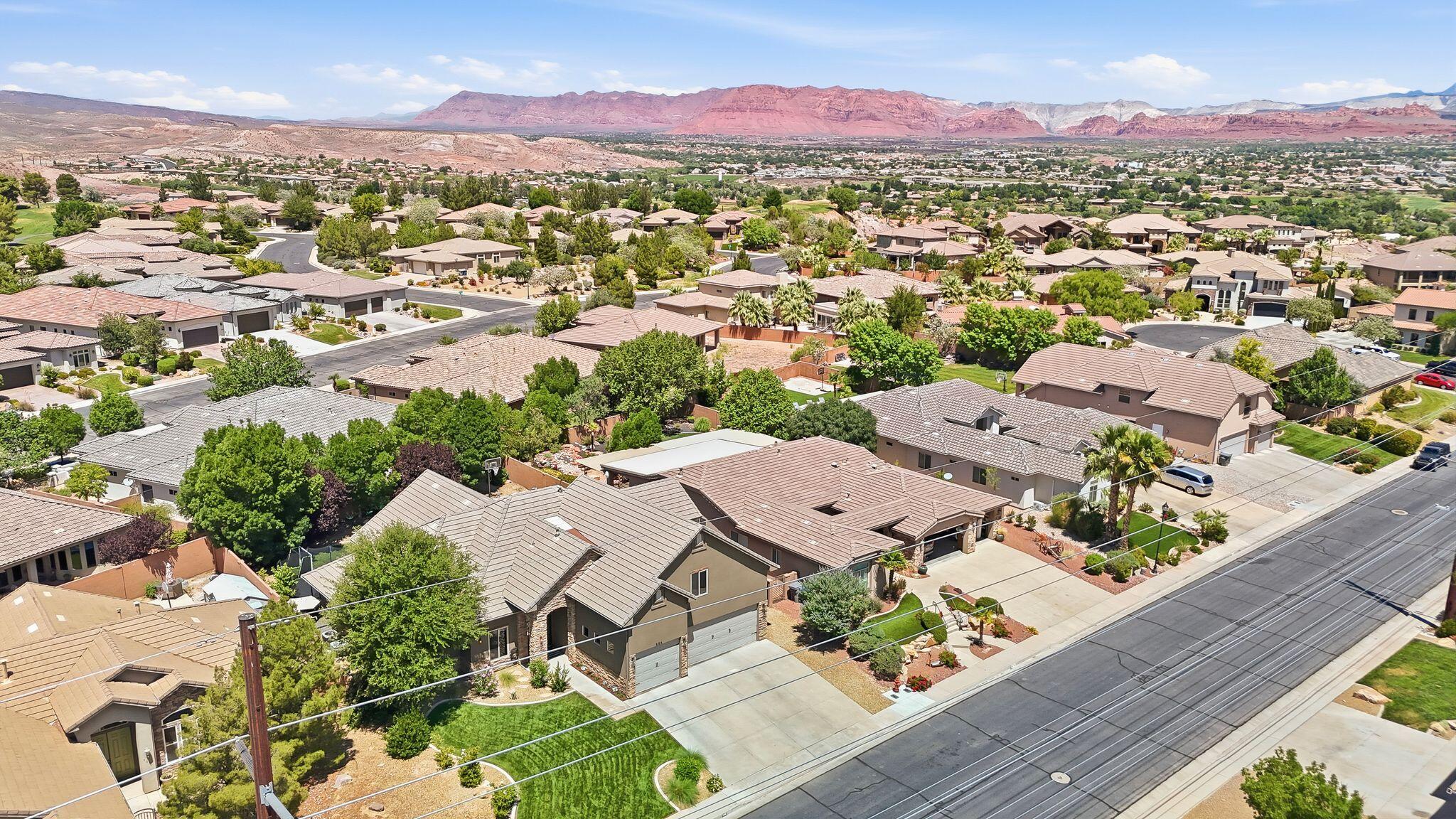 HIGHLANDS AT GREEN VALLEY - Residential
