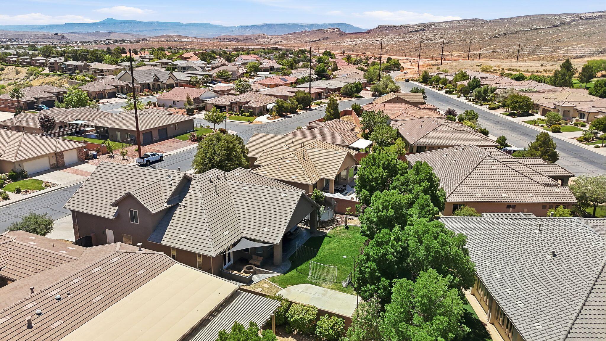 HIGHLANDS AT GREEN VALLEY - Residential