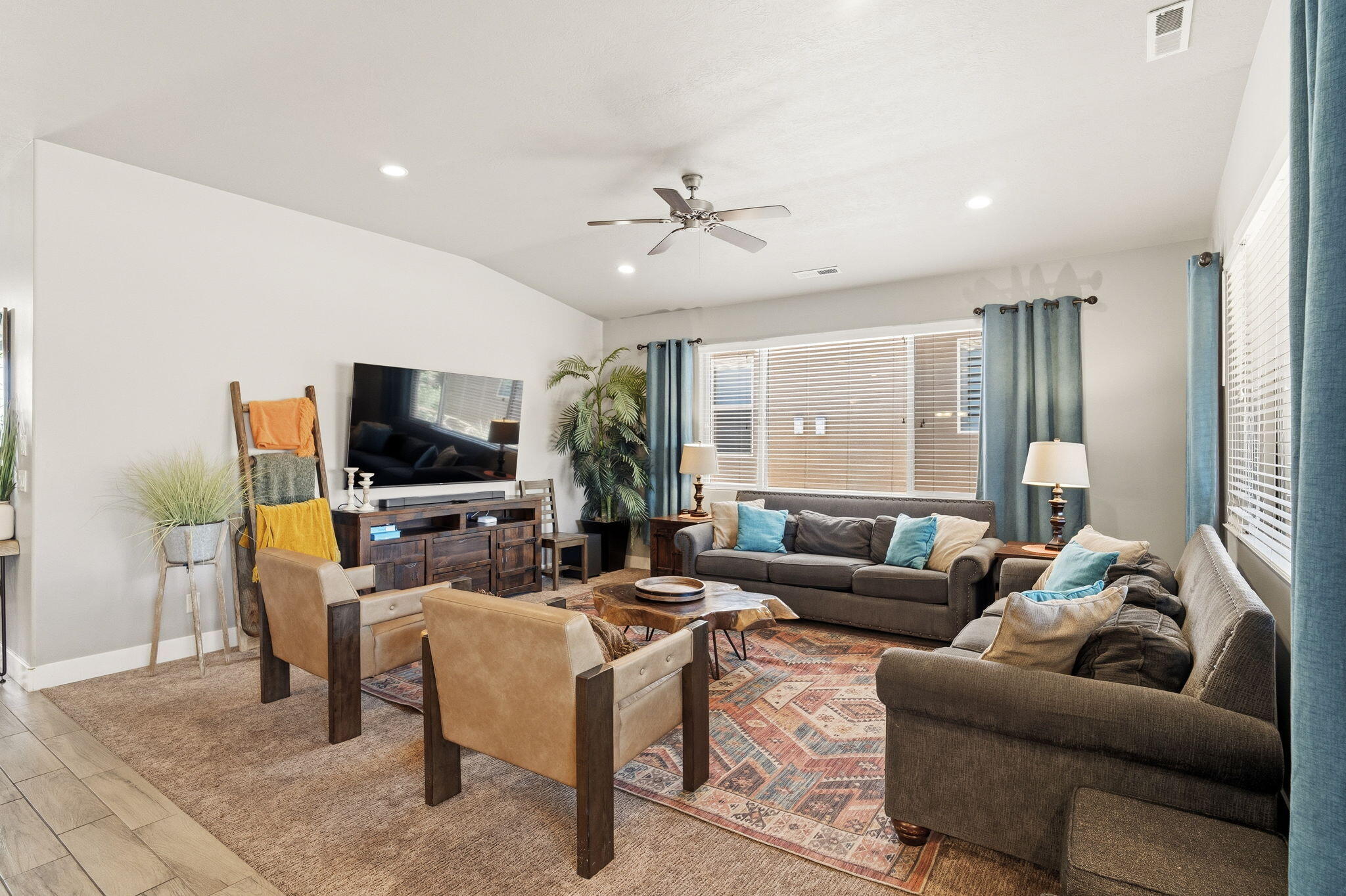 PARADISE VILLAGE AT ZION - Residential