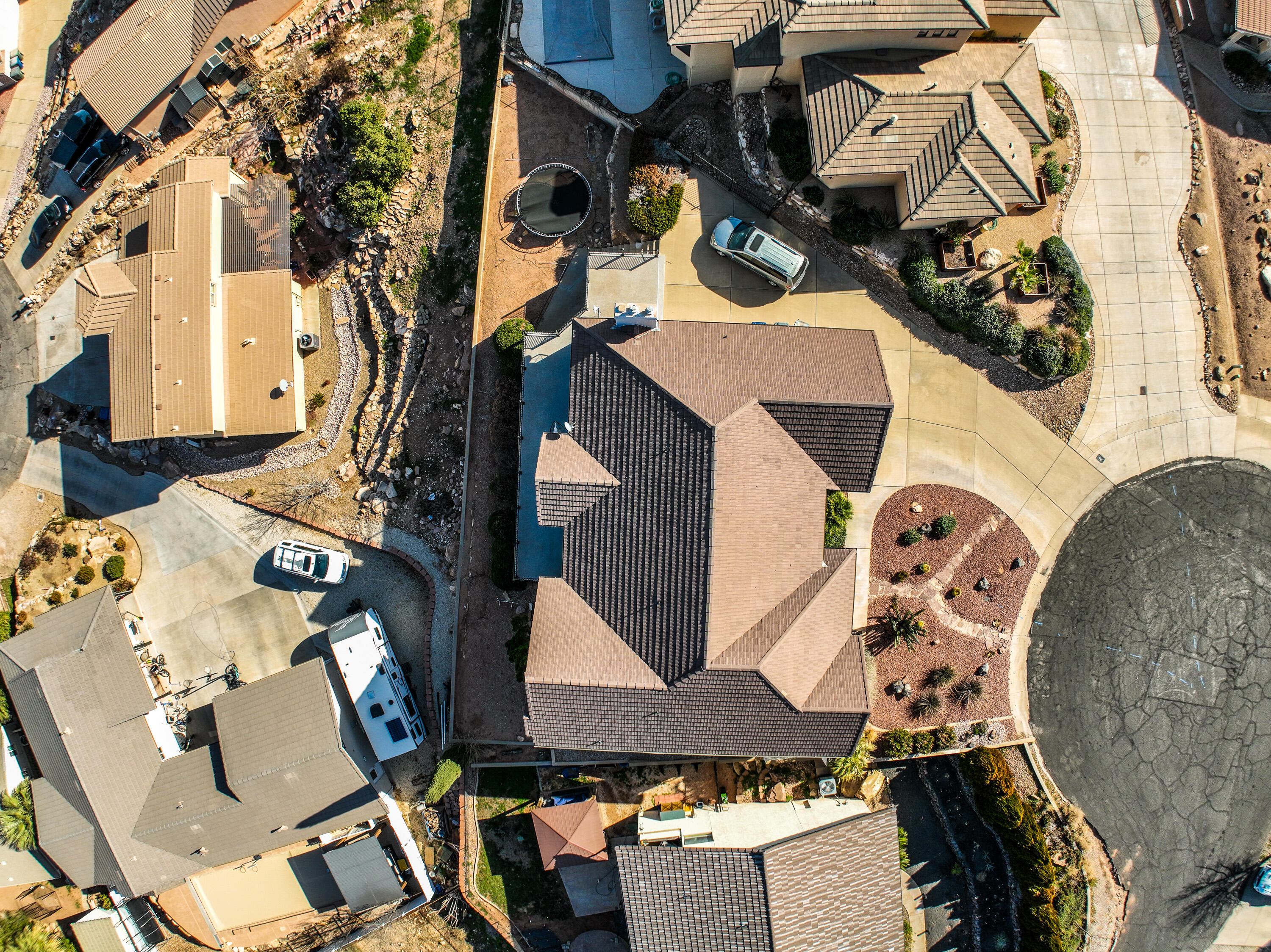 BLOOMINGTON HILLS - Residential
